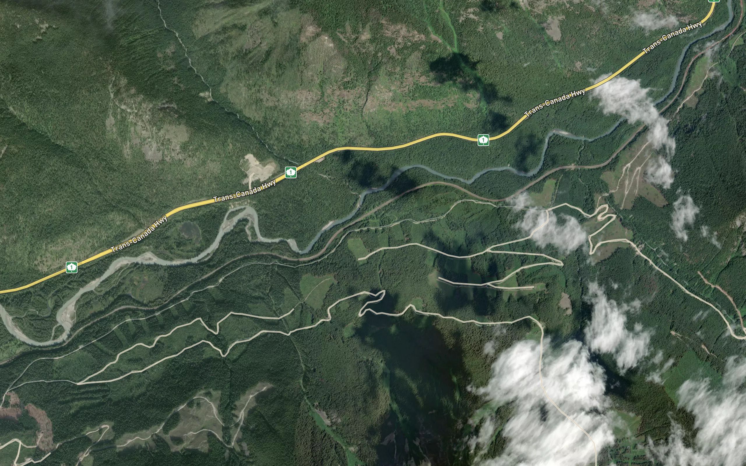Clachnacudainn Creek