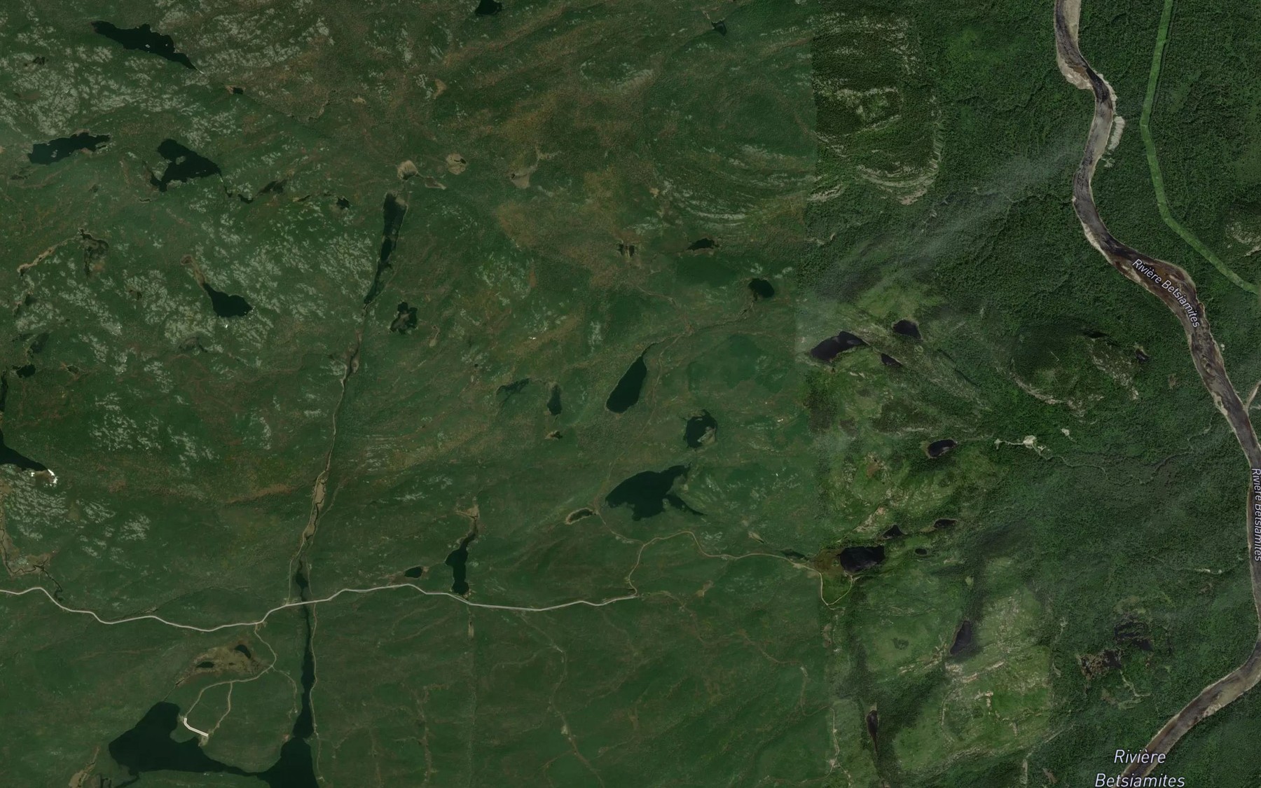 Satellite map of the Lac de la Ligie
