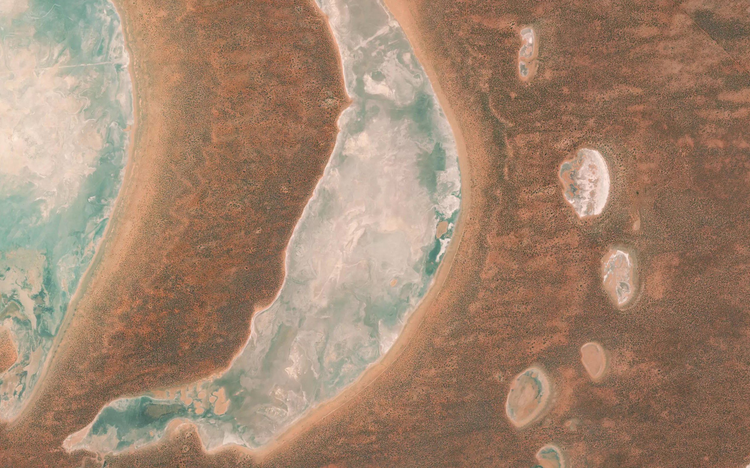 Half Moon Lake