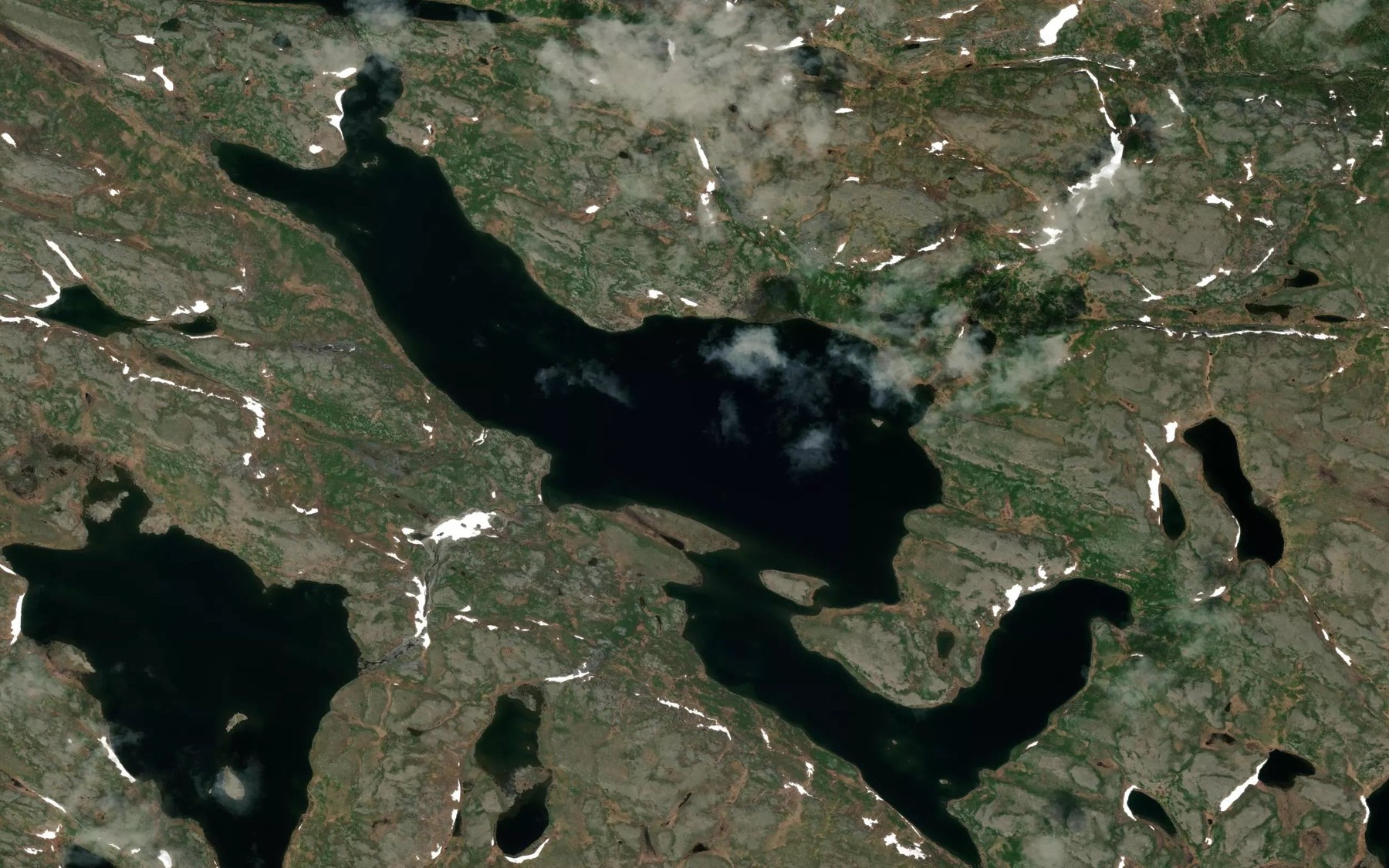 Satellite map of the Lac Mushaueshkam