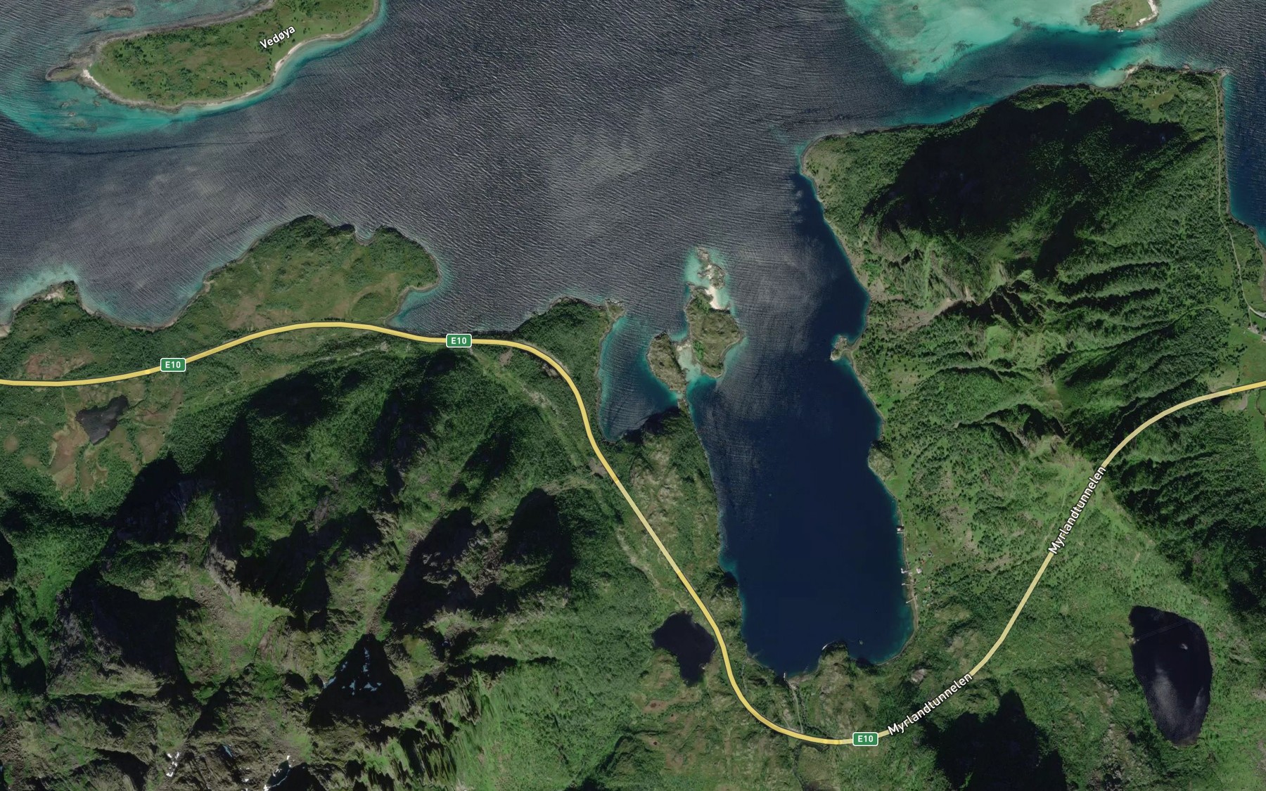Satellite map of the Falkfjordhamn