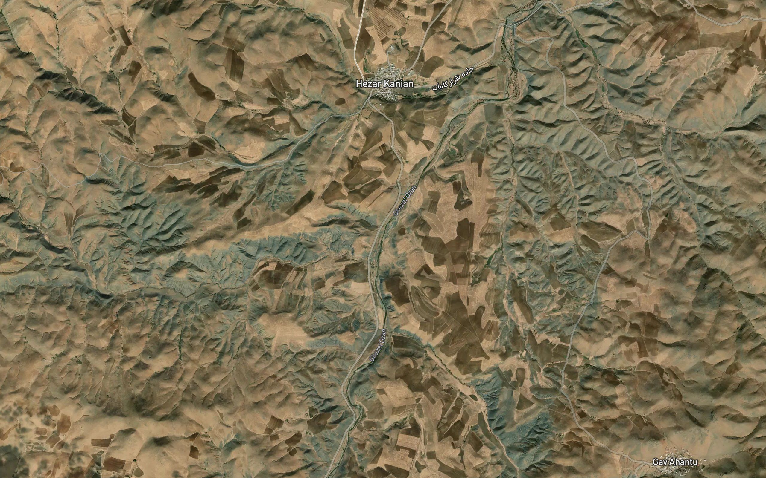Rudkhaneh-ye Qezel Owzan
