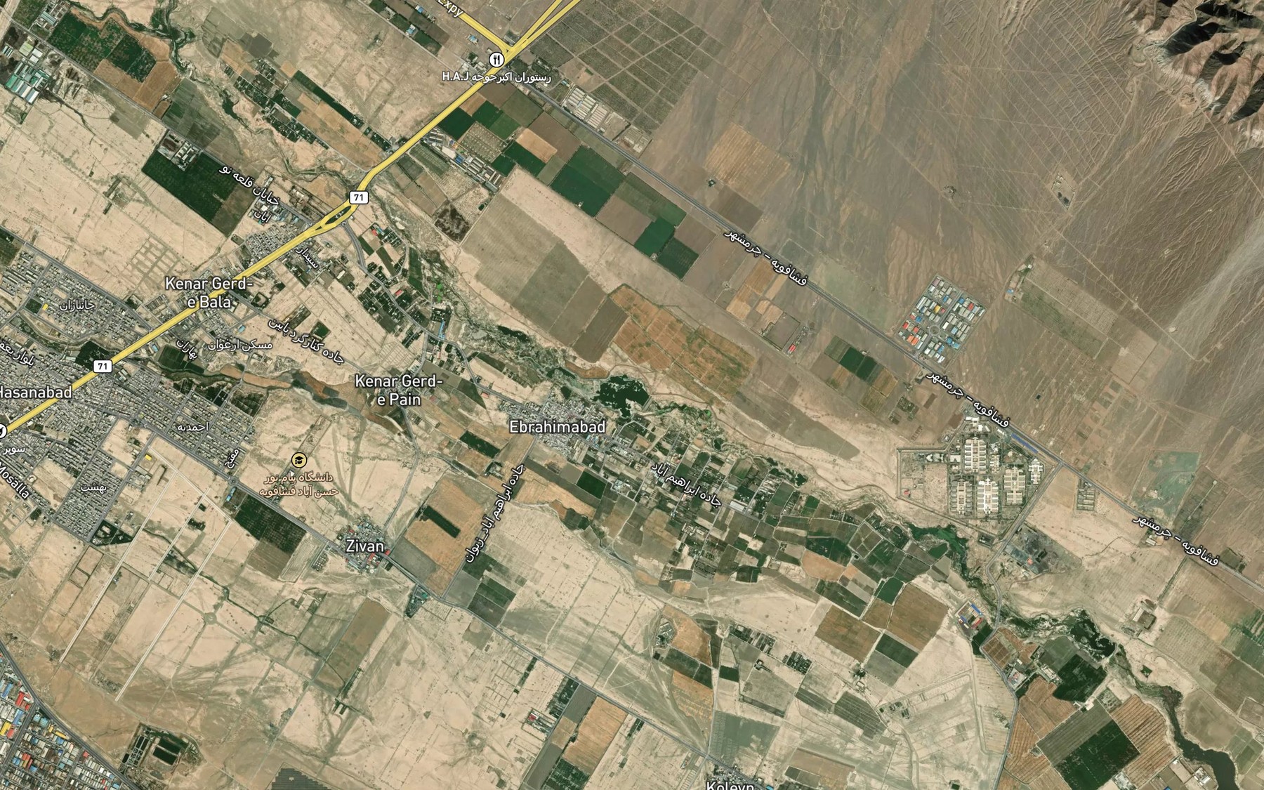 Satellite map of the Daryacheh-ye Sabz Ab
