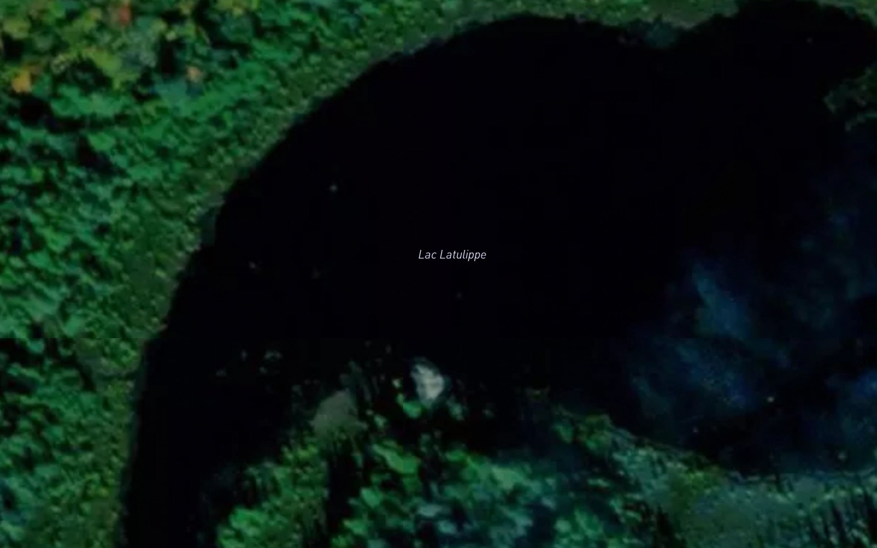 Satellite map of the LacLatulippe
