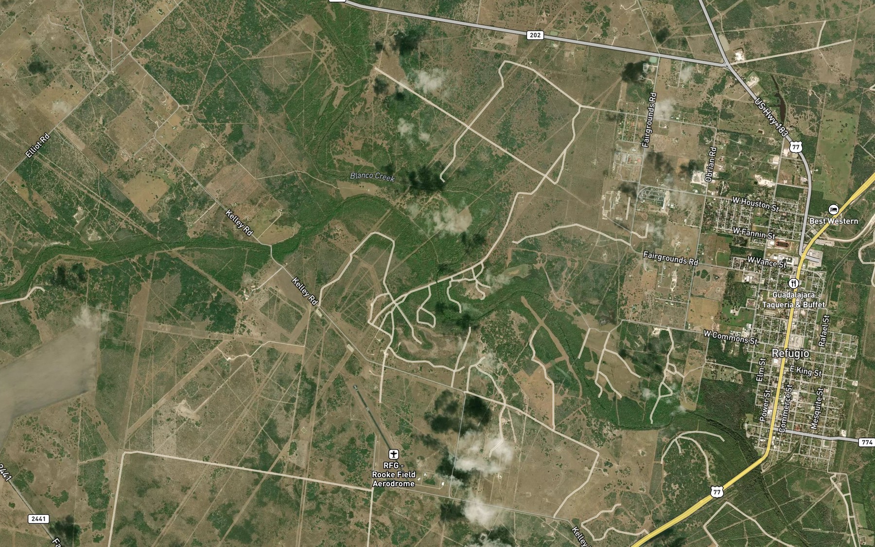 Satellite map of the Medio Creek