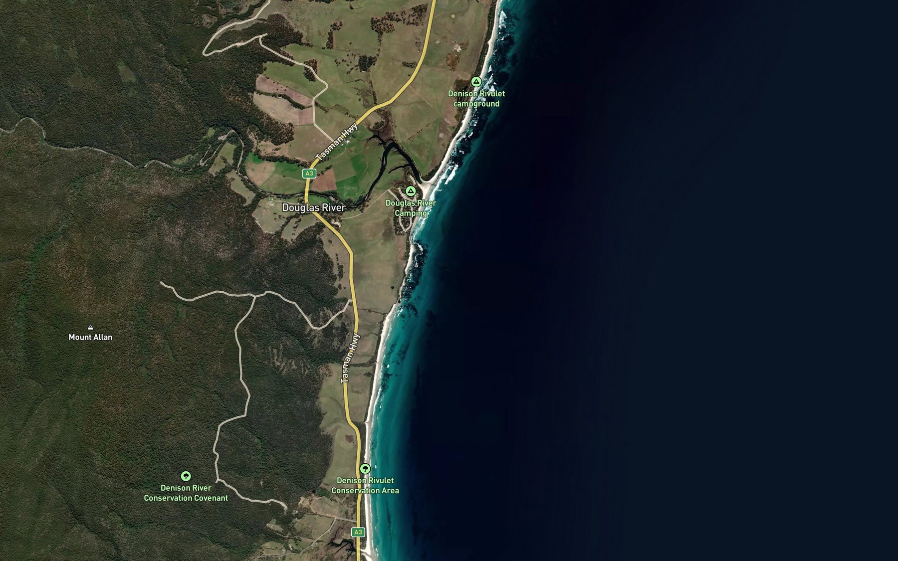 Satellite map of the Douglas River