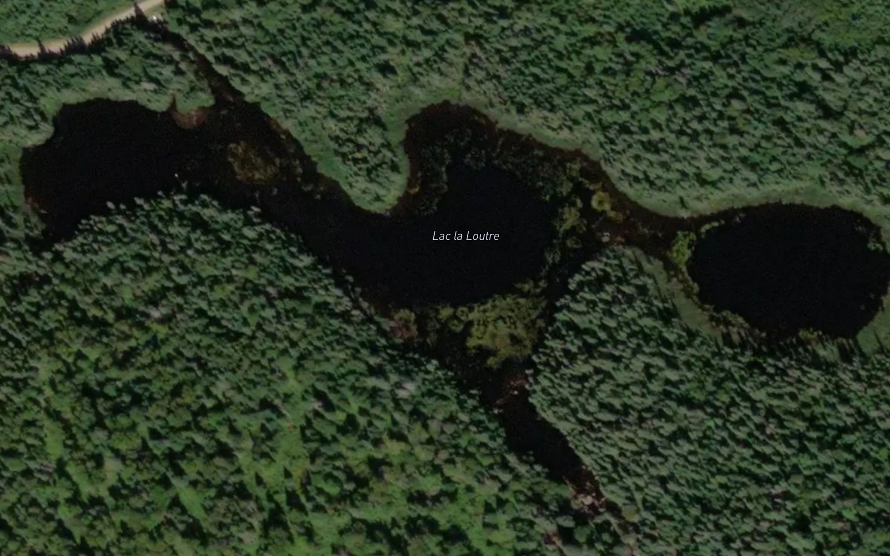 Satellite map of the Lac la Loutre