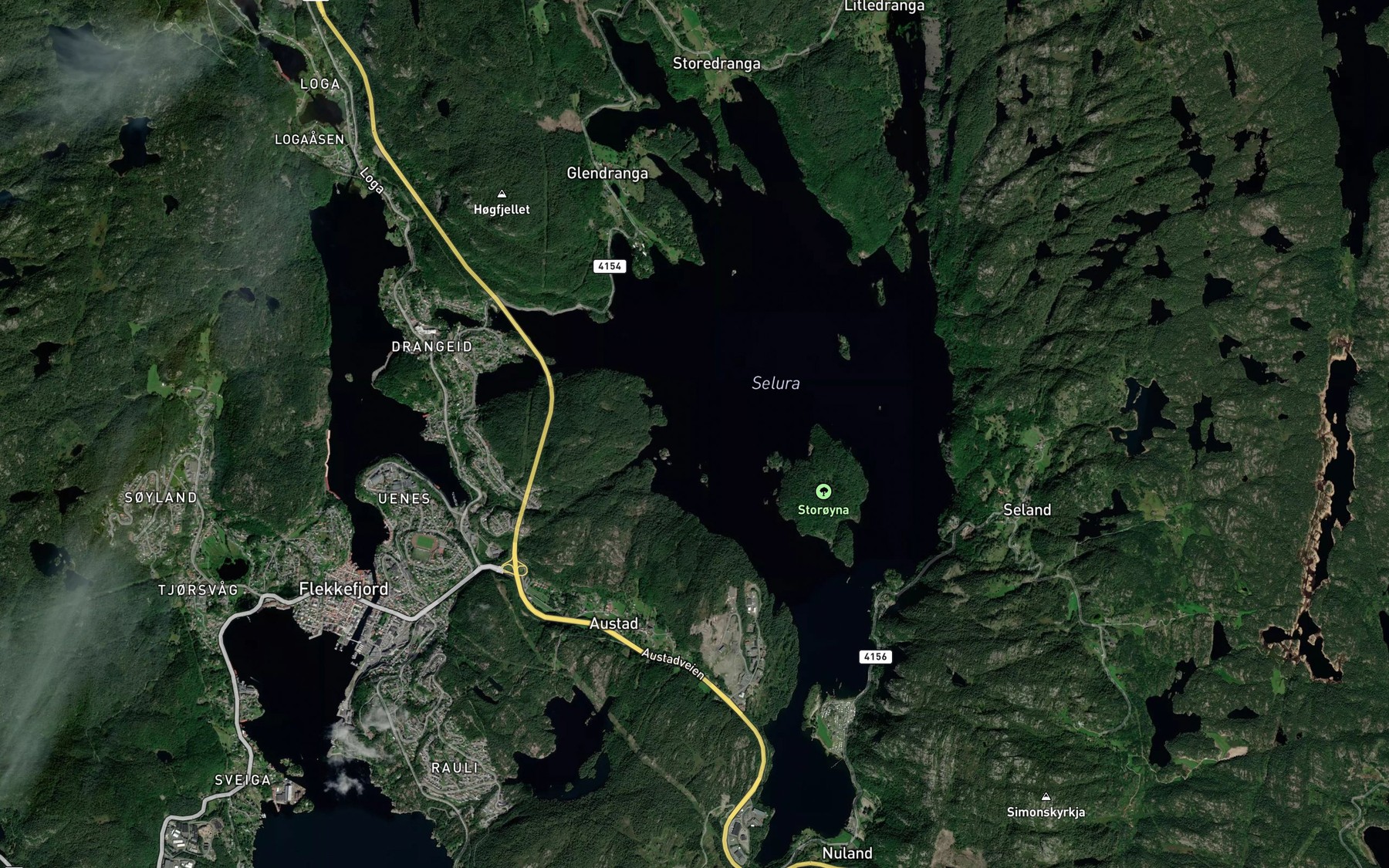 Satellite map of the Selura