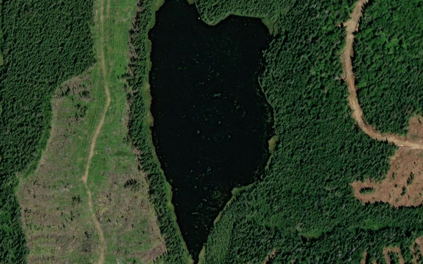 Satellite map of the Lac des Epinettes