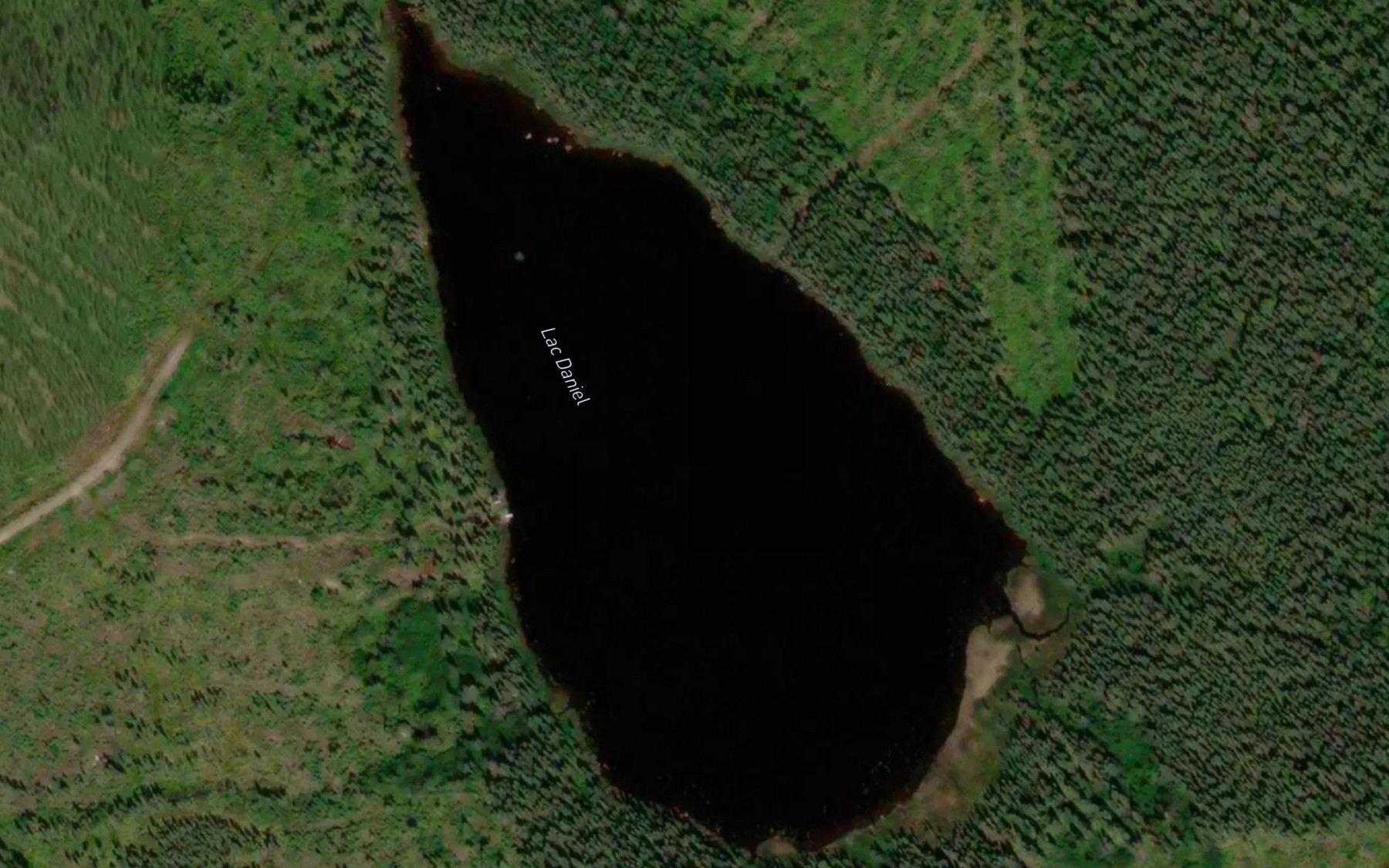 Satellite map of the Lac Daniel