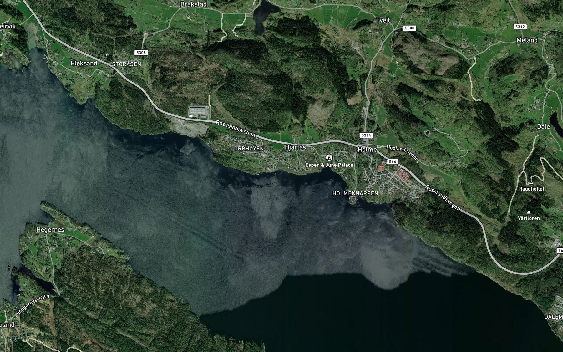 Satellite map of the Gardsendviki