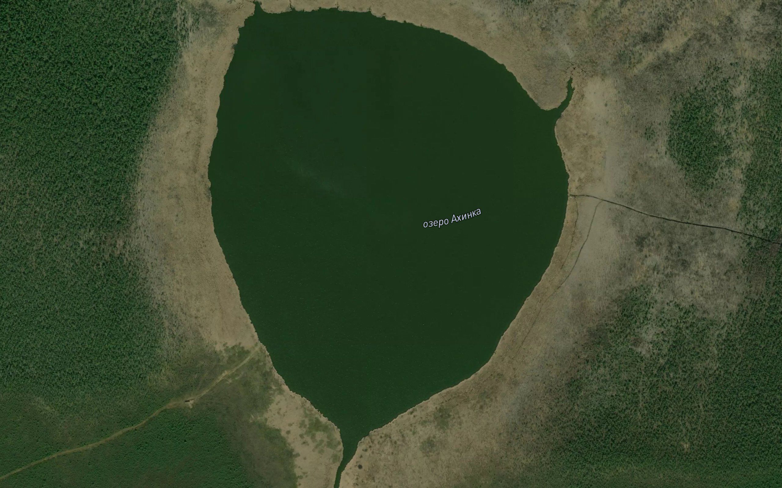 Ozero Akhinka