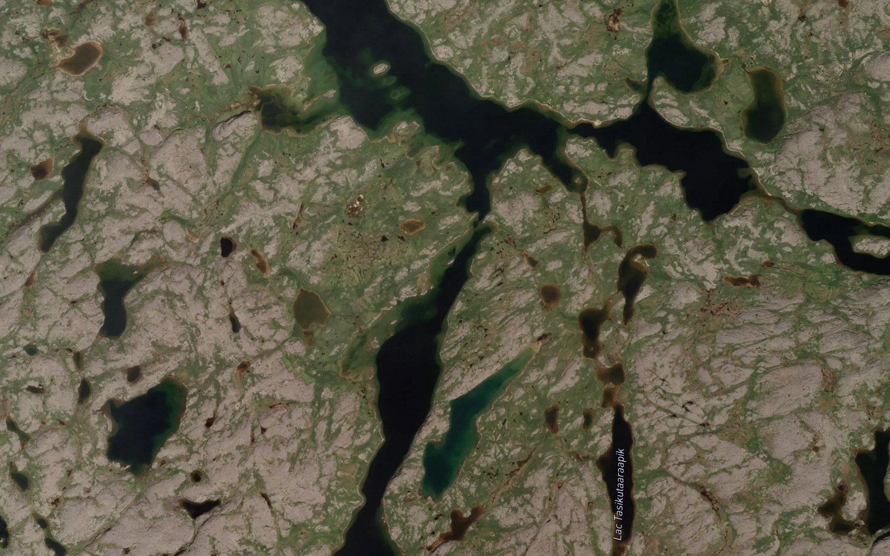 Satellite map of the Passe Tasialuup Quurngunga