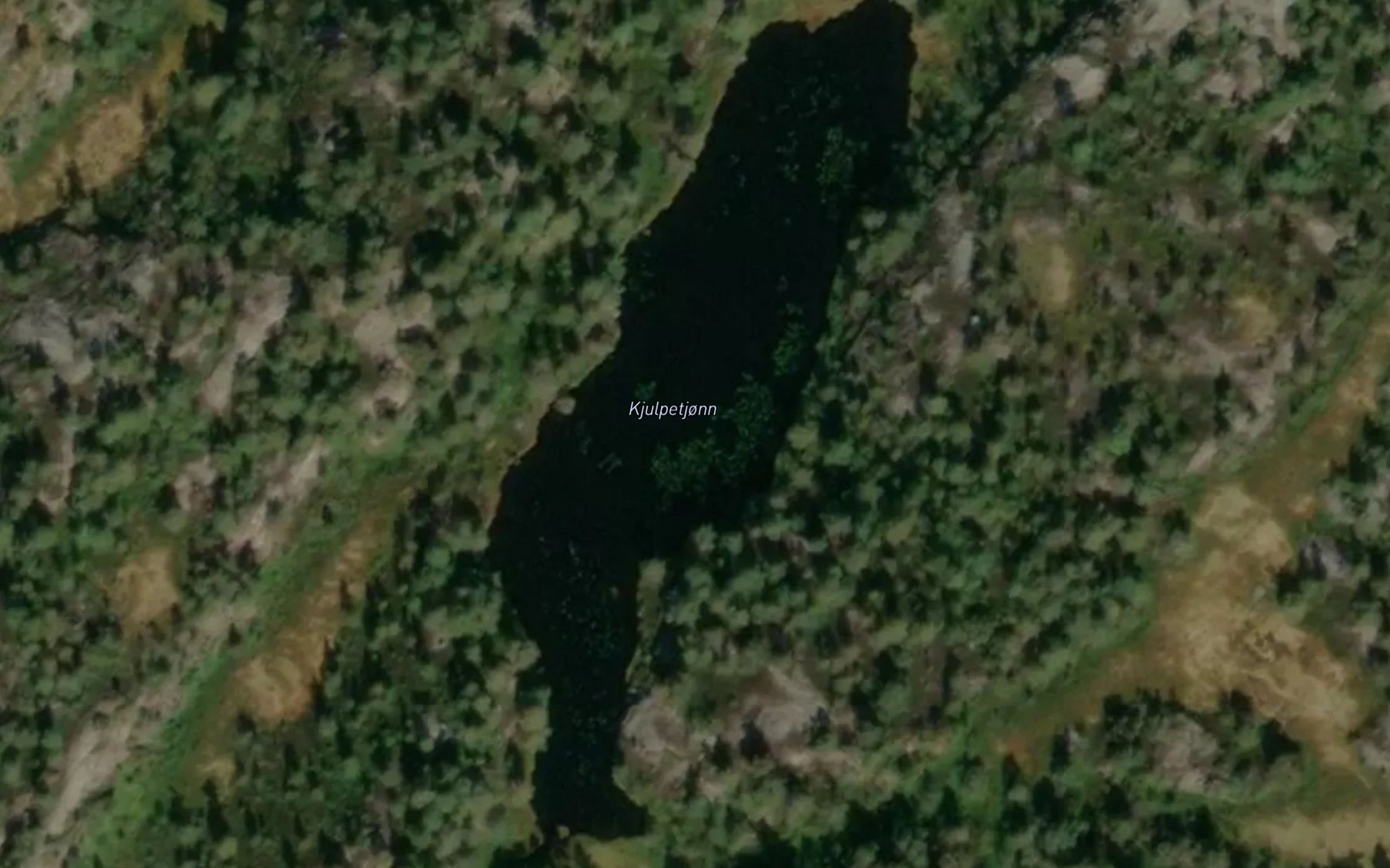 Satellite map of the Kjulpetjonn