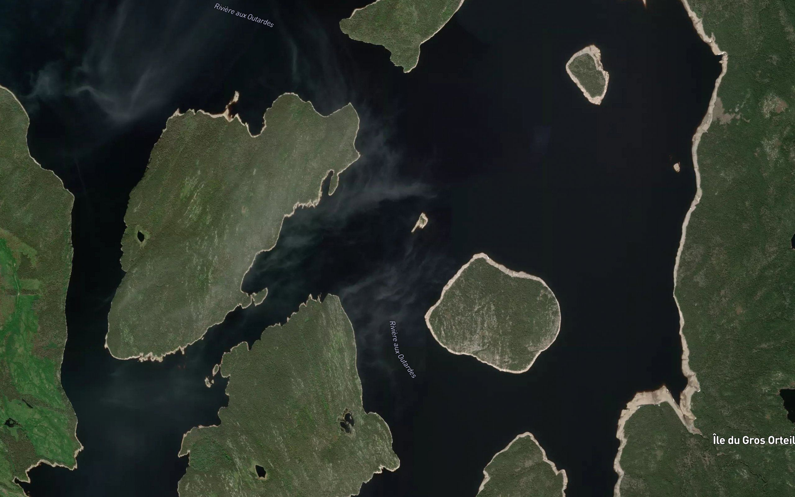 Baie des Trente-Trois Iles