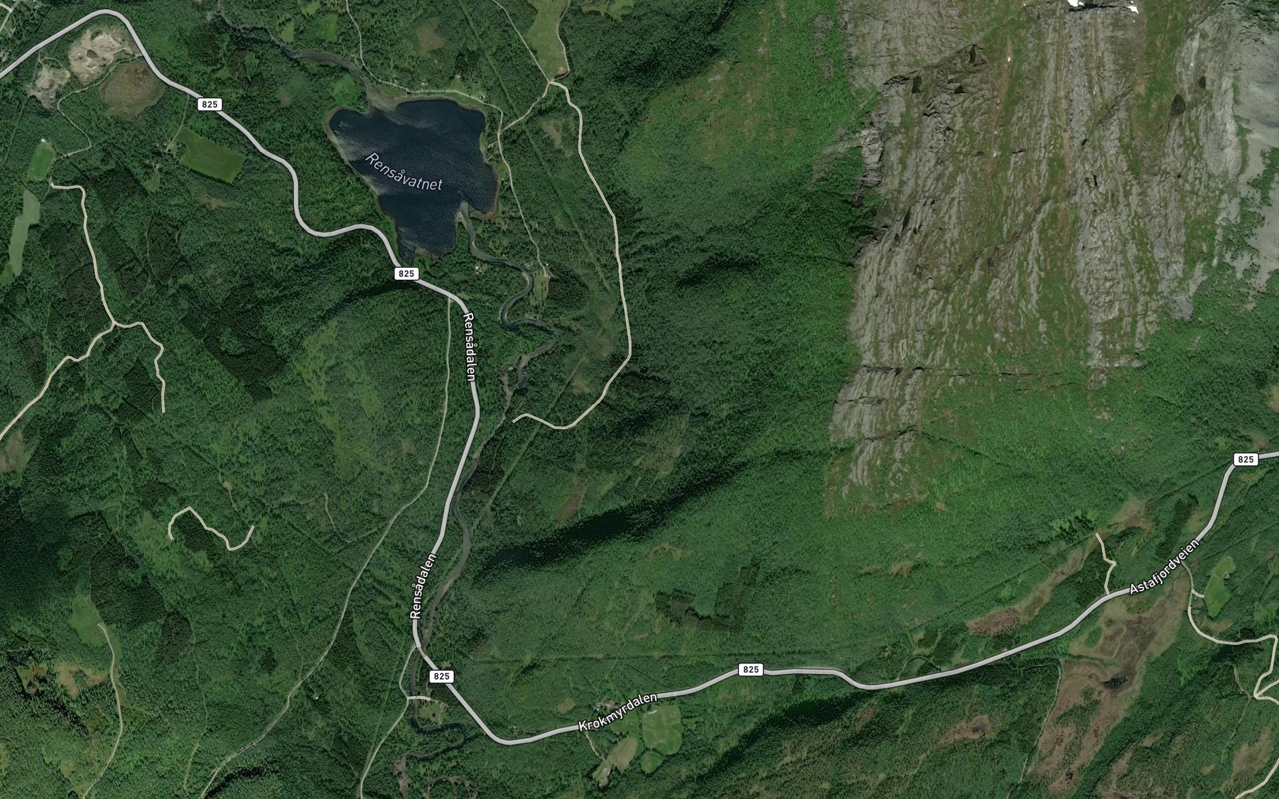 Satellite map of the Mobekken