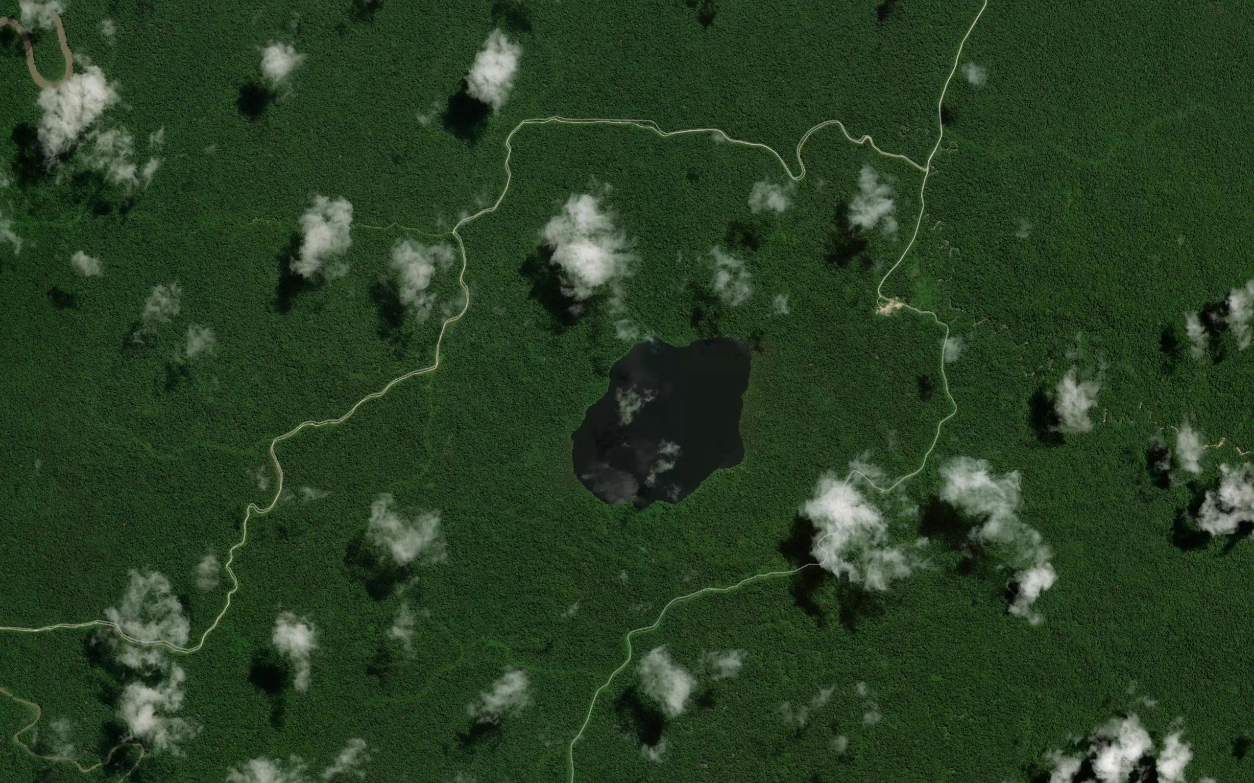 Danau Piamfrom
