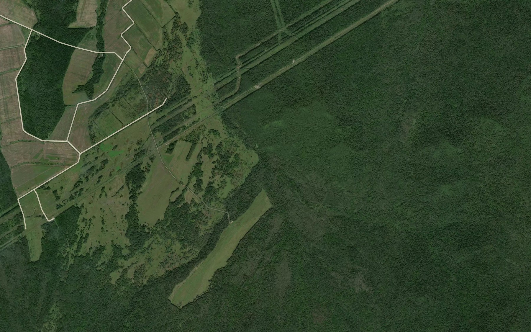 Satellite map of the Avan Tretiy