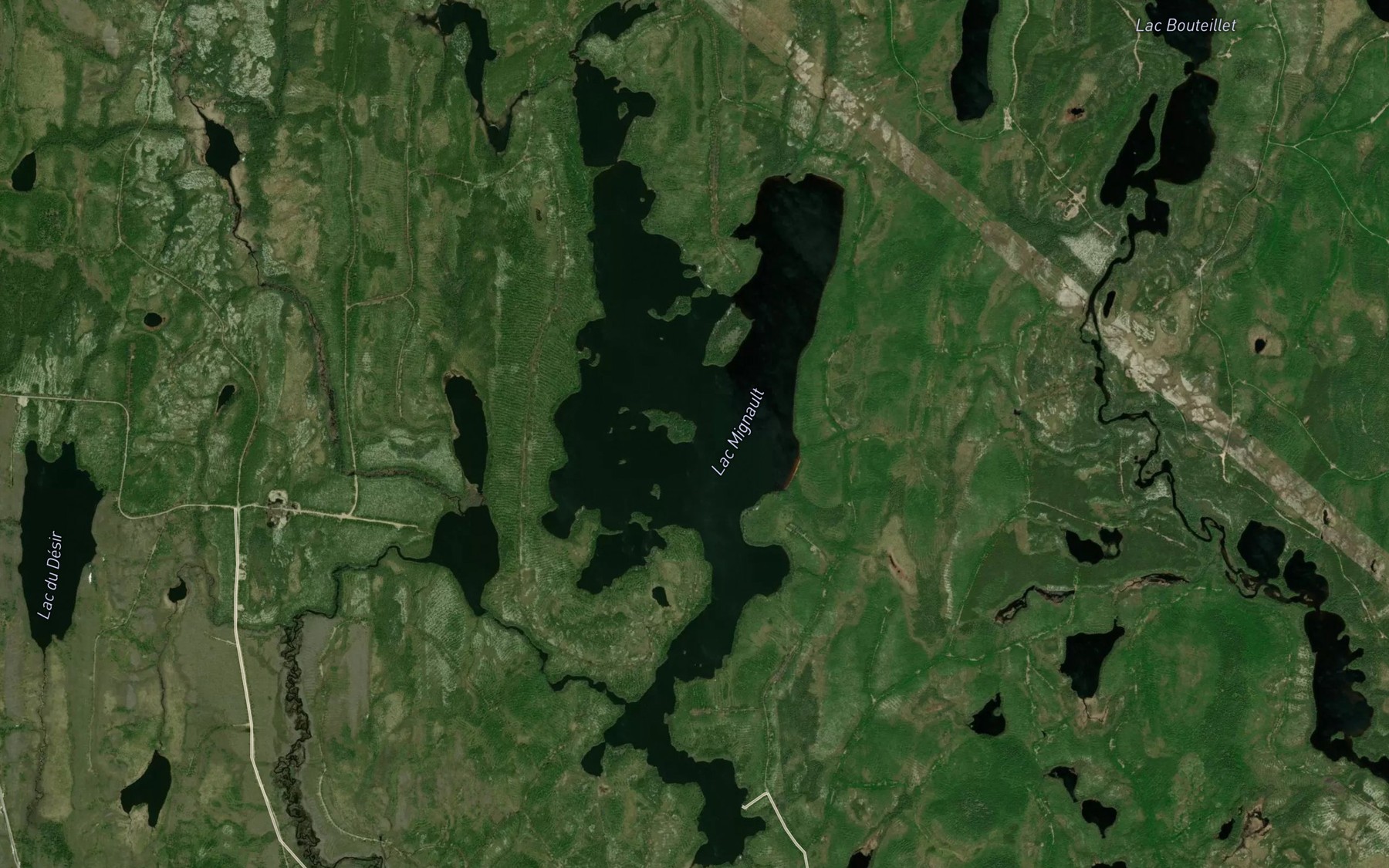 Satellite map of the Lac Mignault