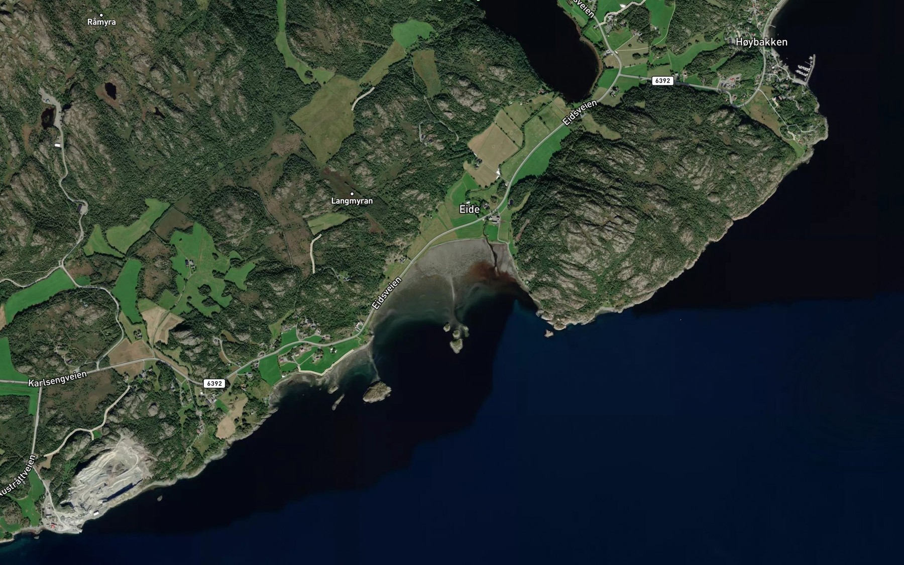 Satellite map of the Eidsbukta