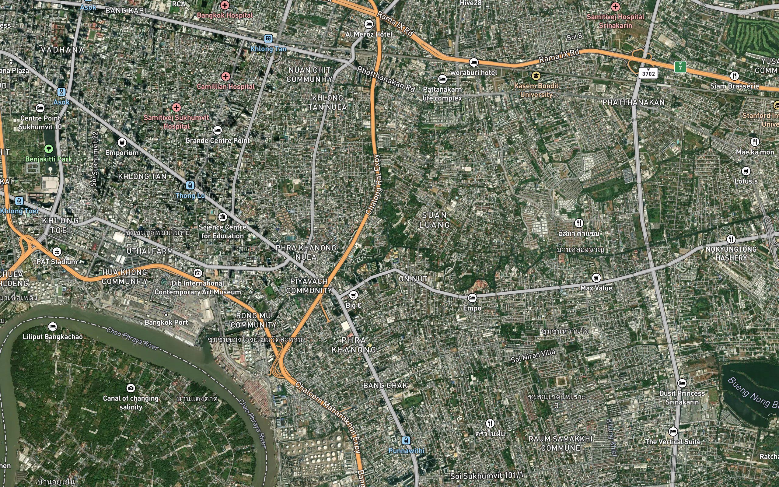 Khlong Tan