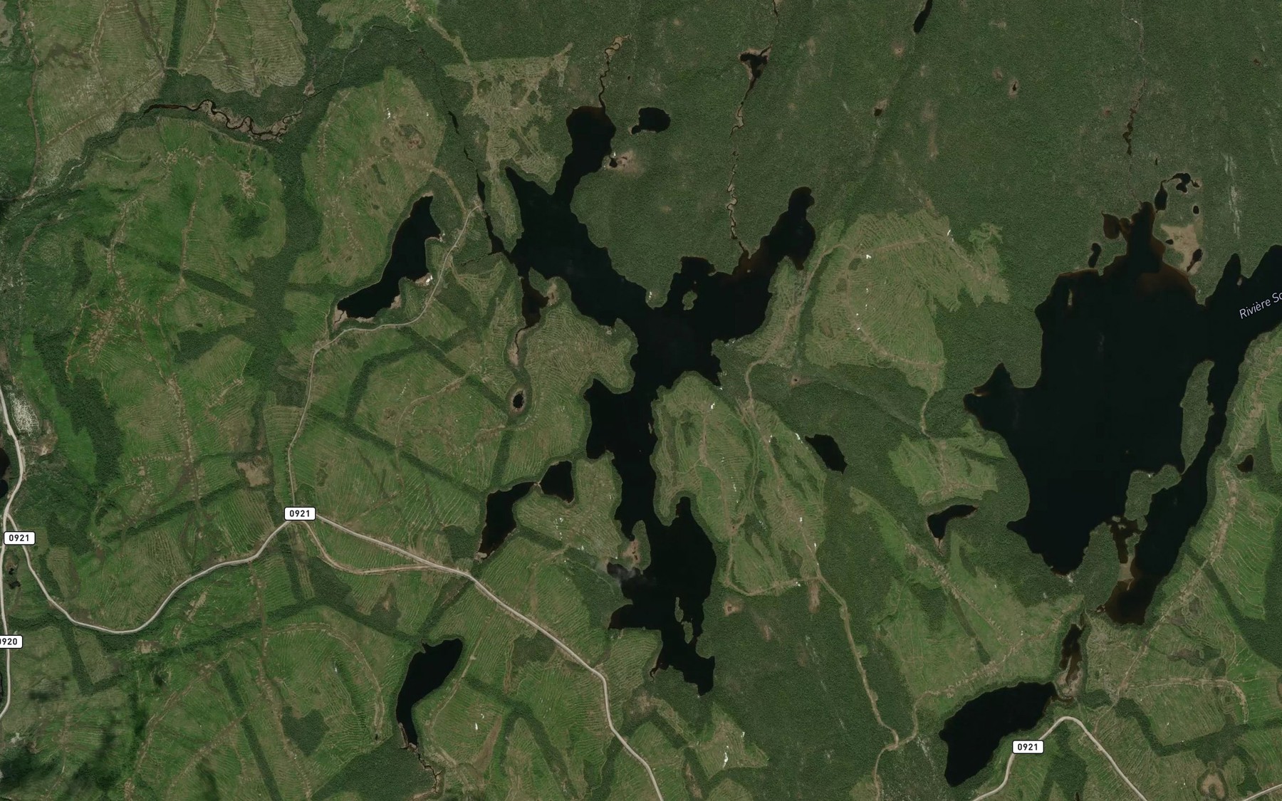Satellite map of the Lac Danois