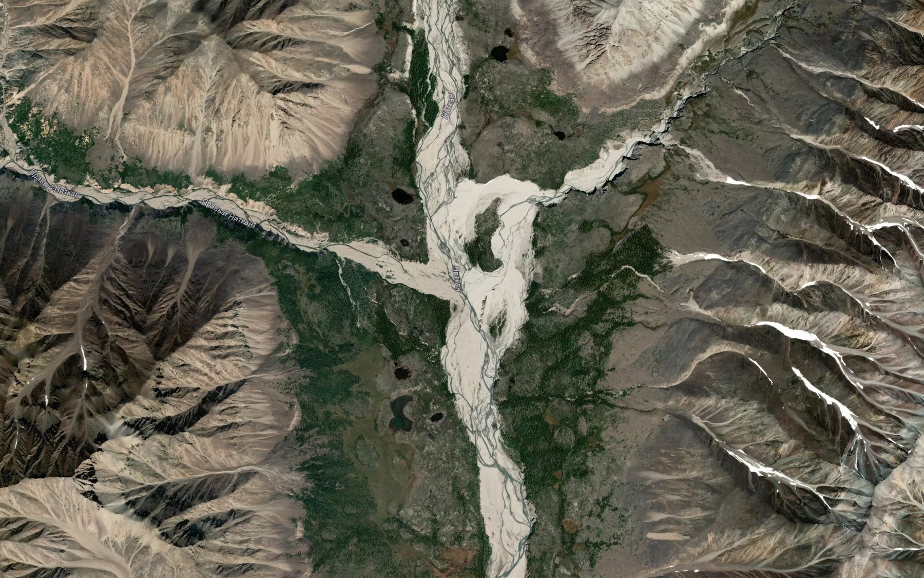 Satellite map of the Pravyy Nitkan