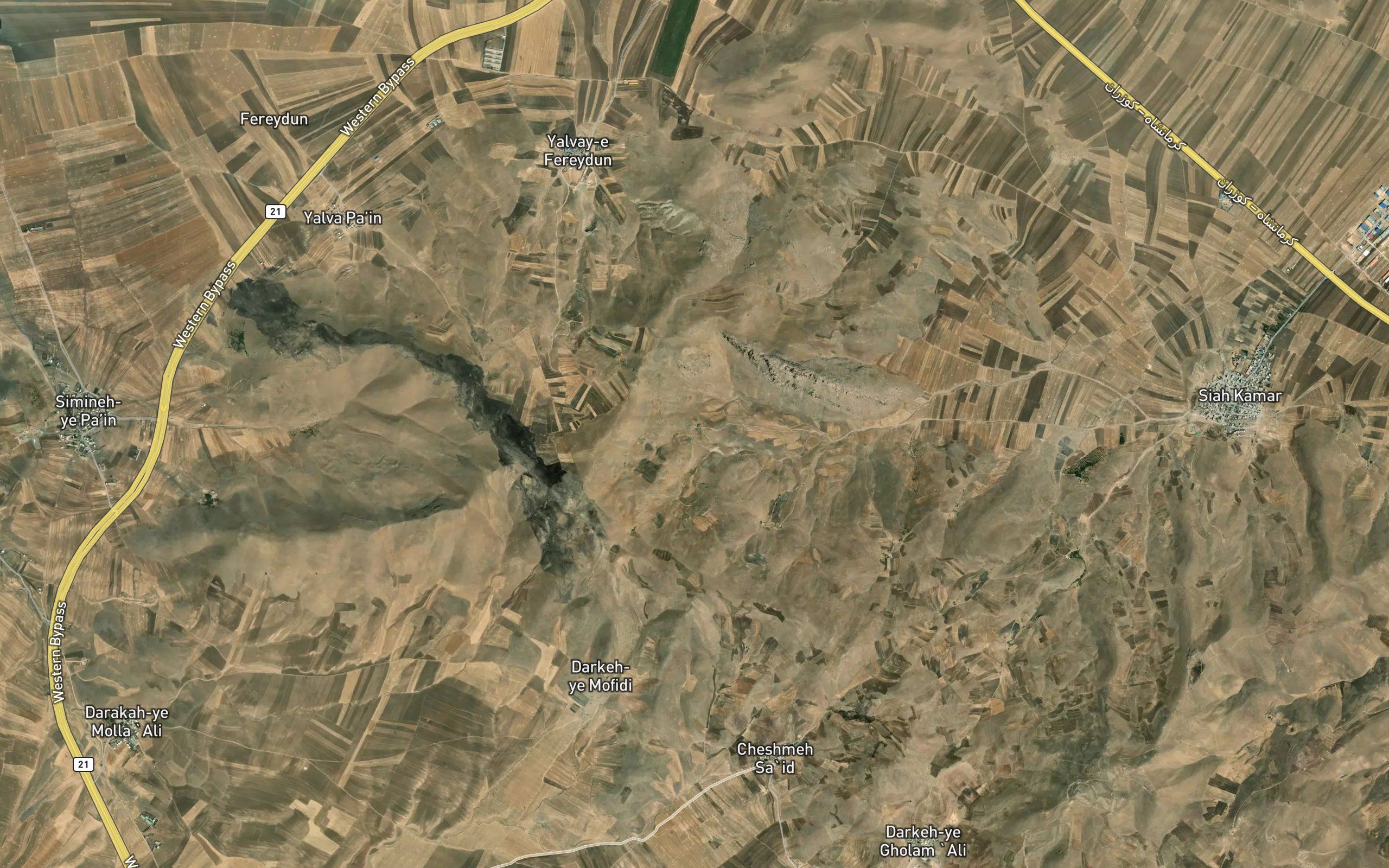 Cheshmeh-ye `Oqab