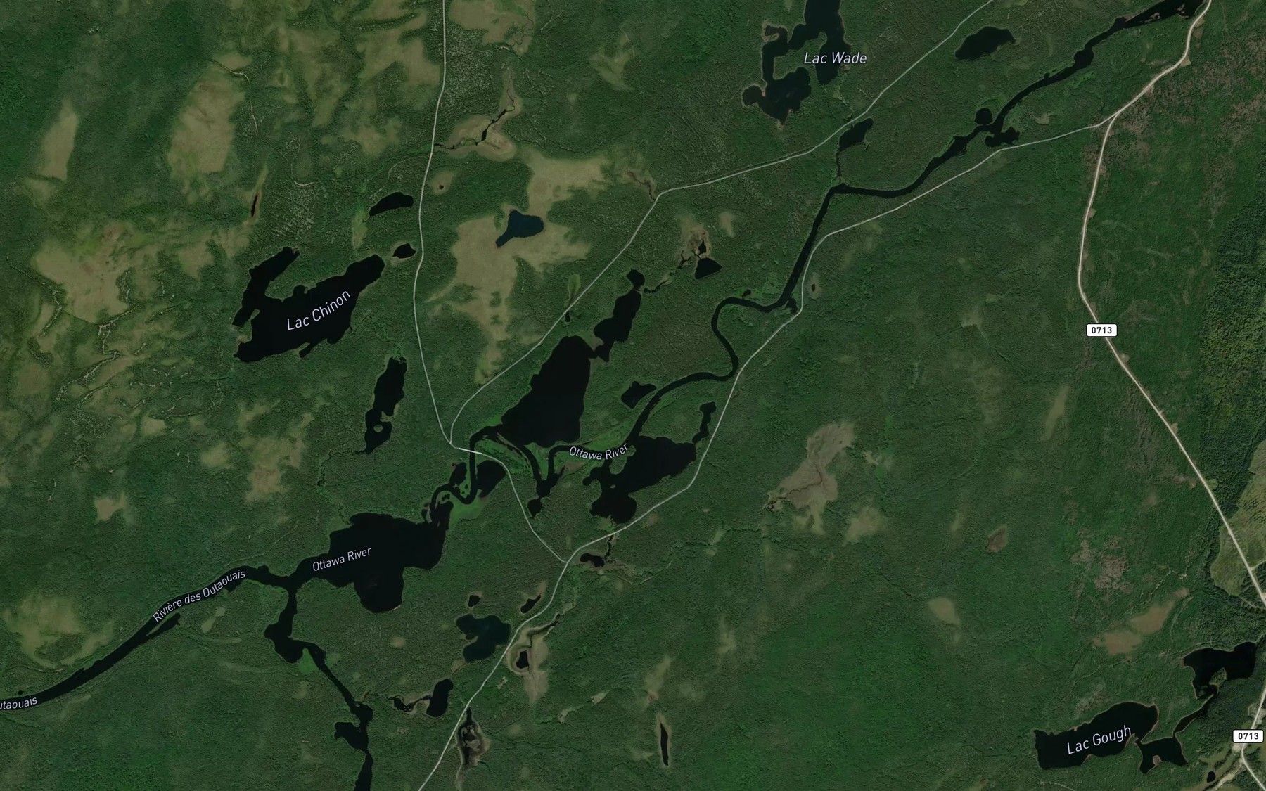 Satellite map of the Lac du Faucon
