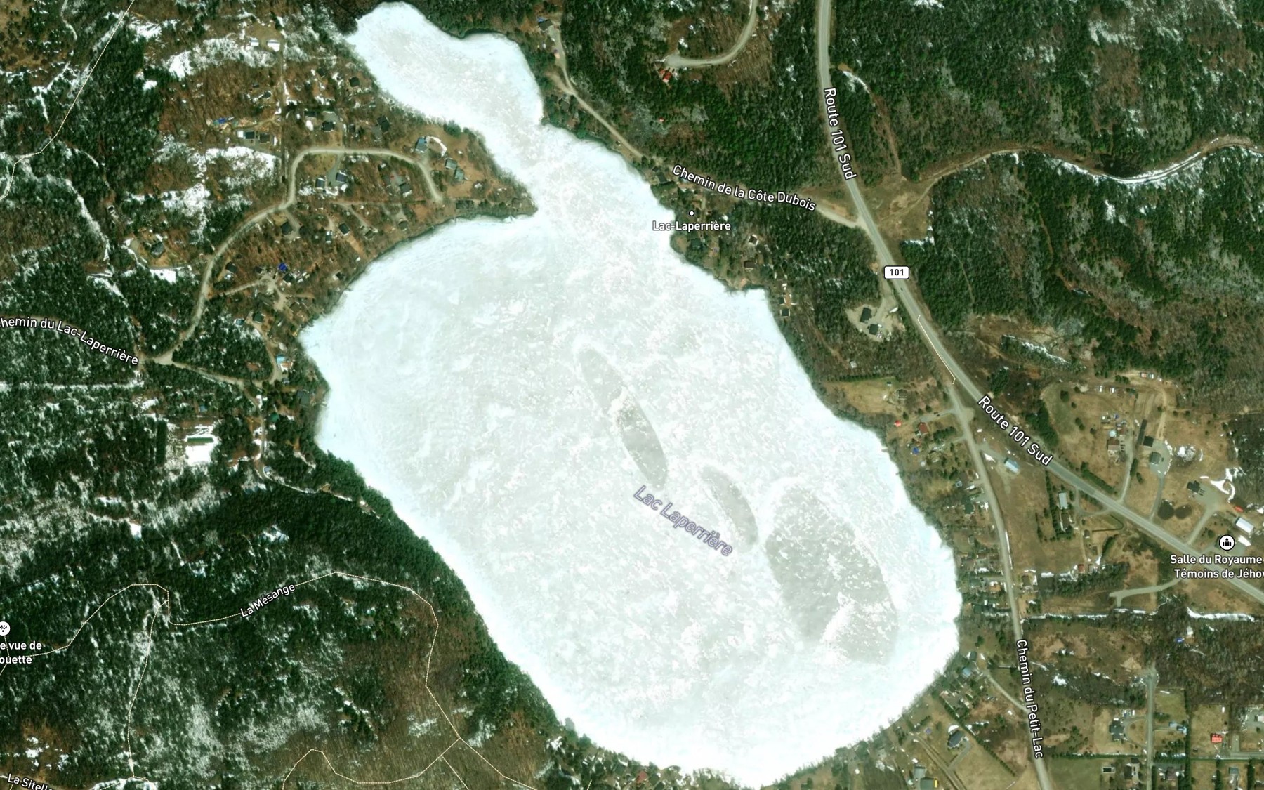 Satellite map of the Lac Laperriere