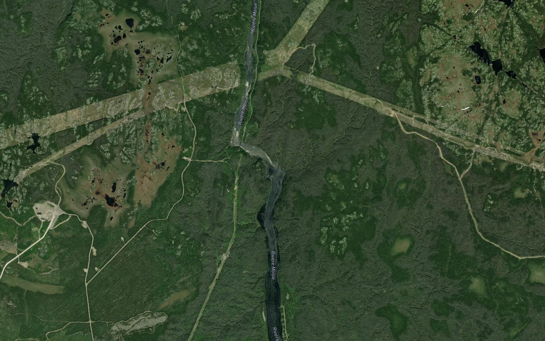 Satellite map of the Fosse Adams