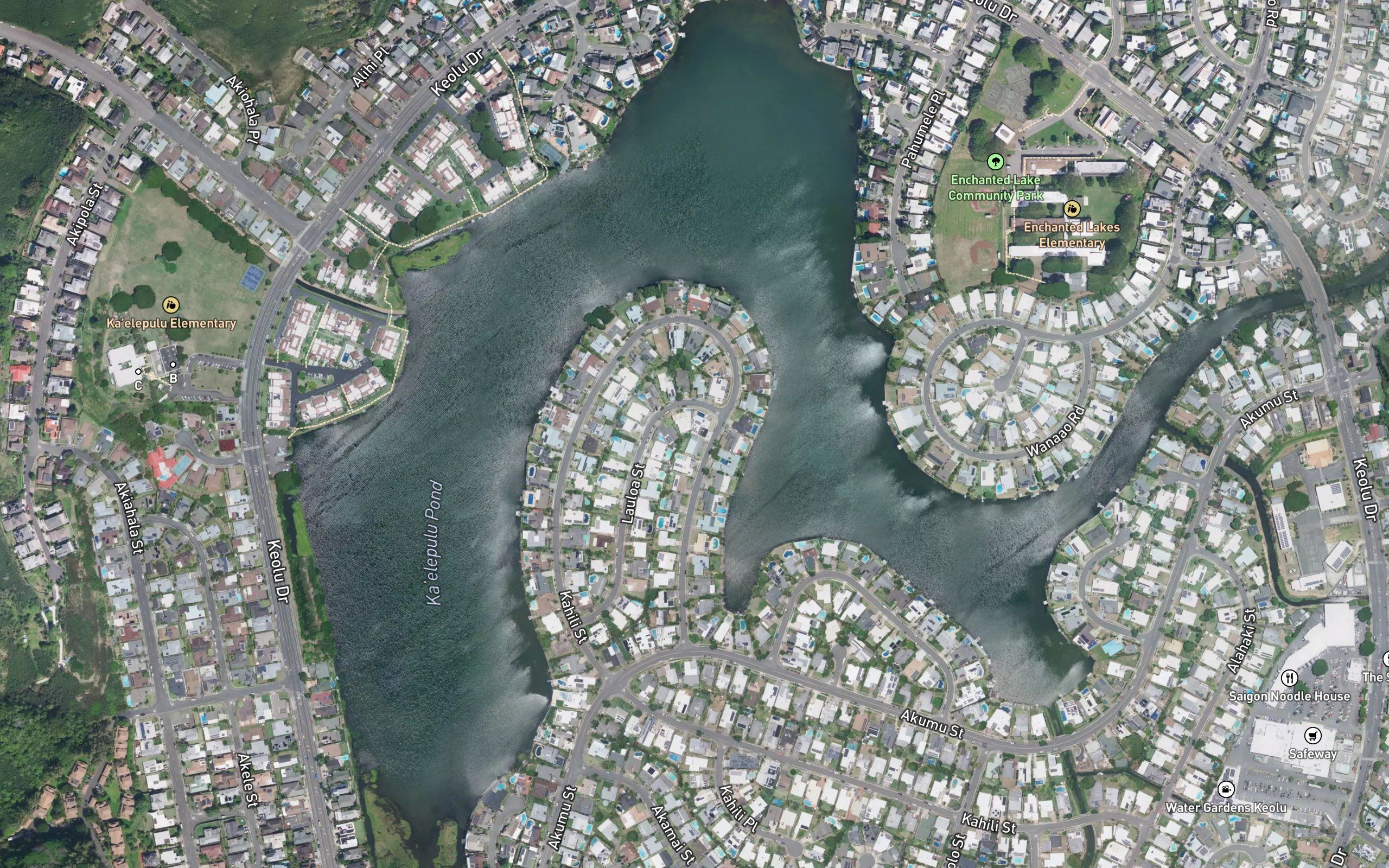 Ka'elepulu Pond
