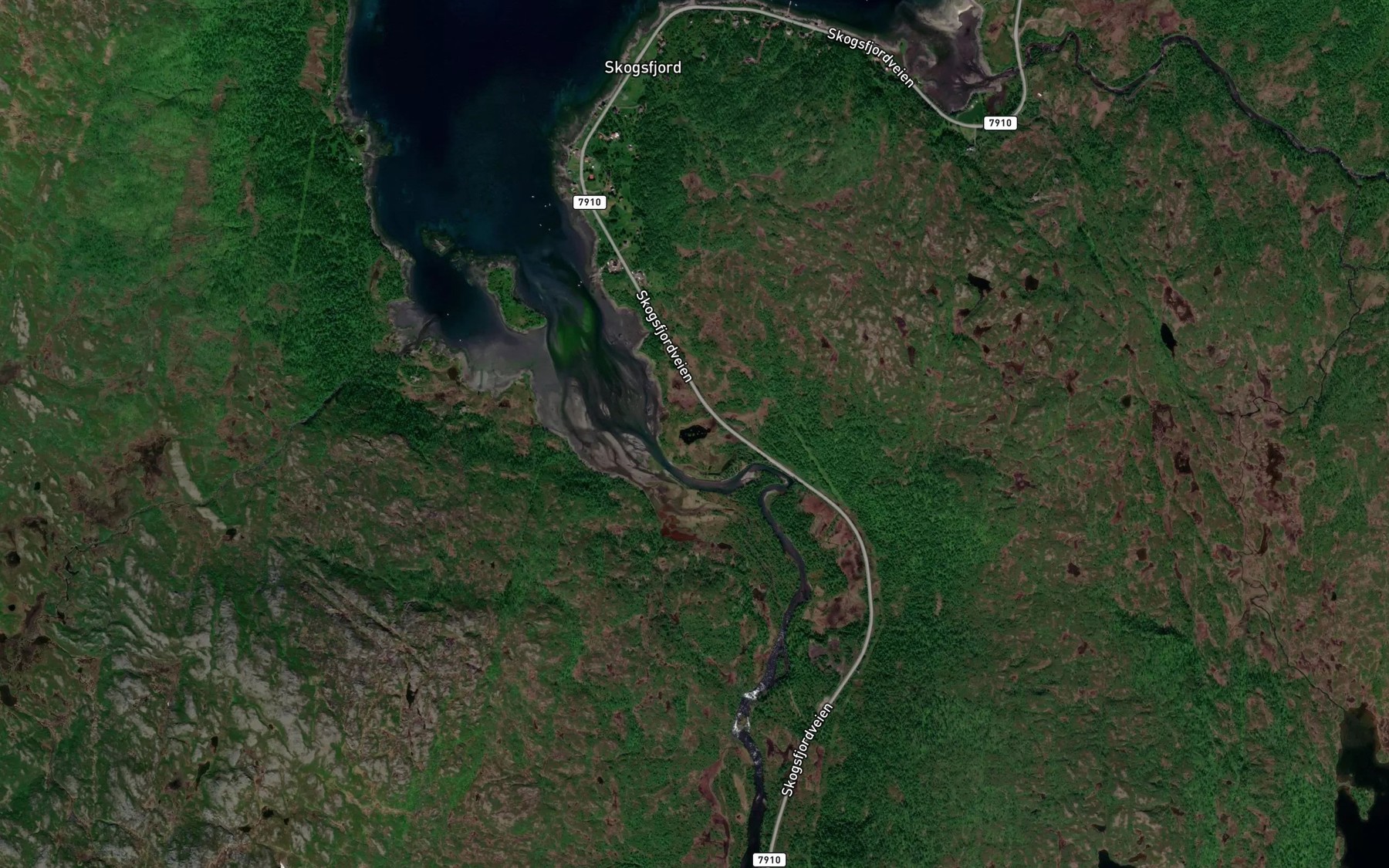 Satellite map of the Lomstjonna