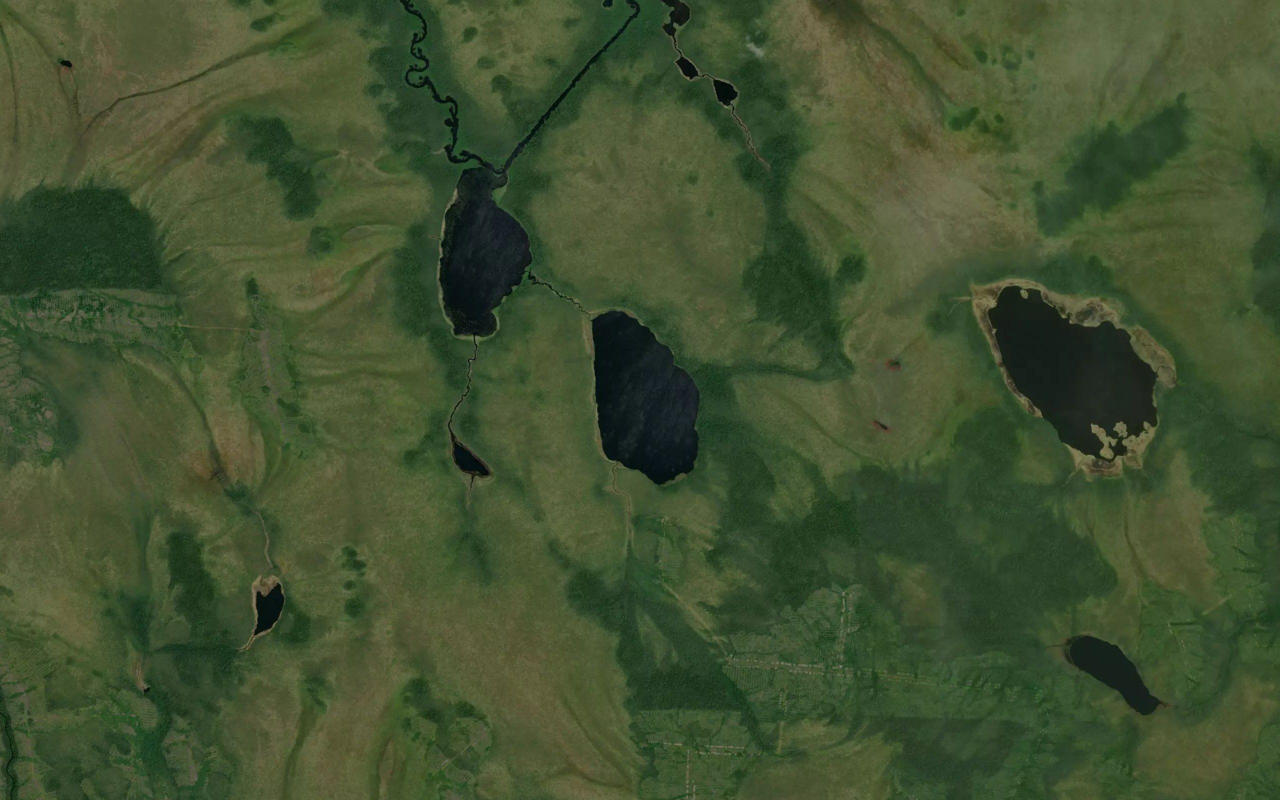 Tonkin Lake