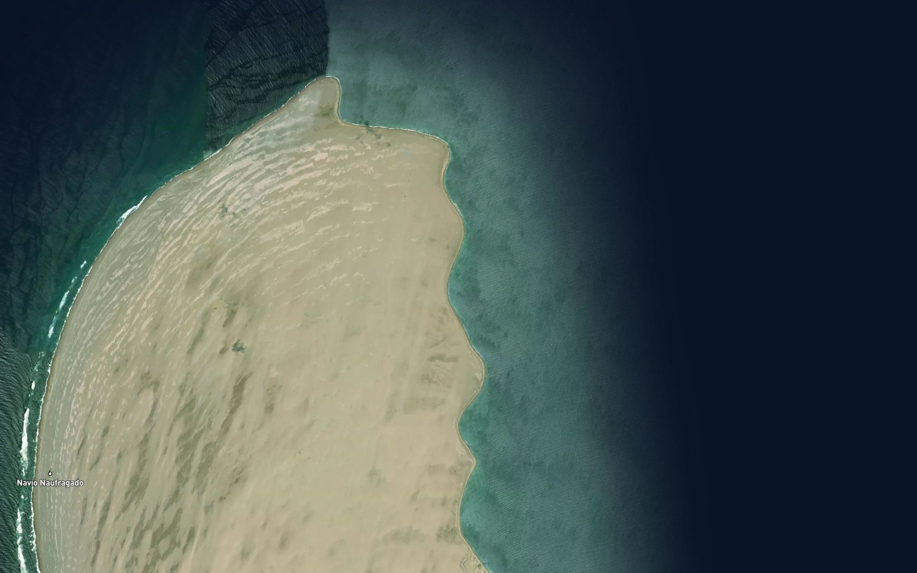 Satellite map of the Enseada das Barracas