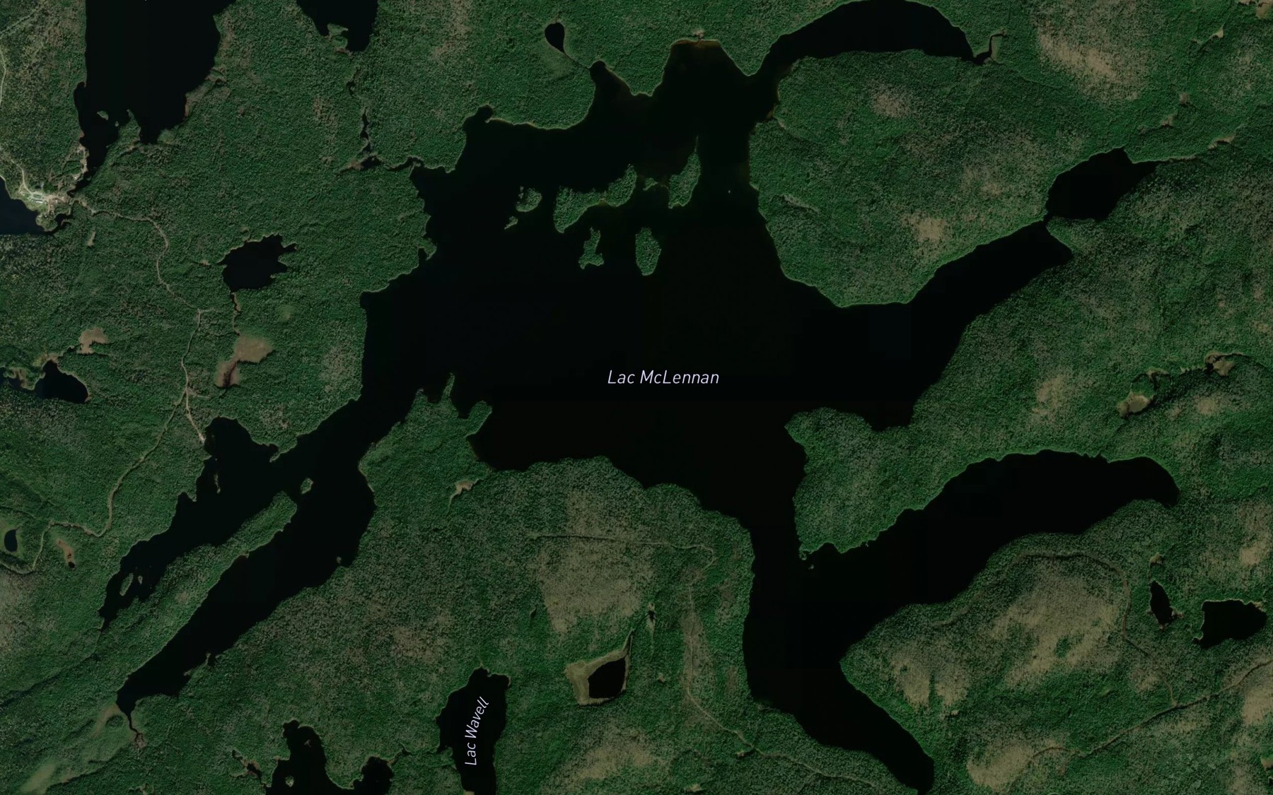 Satellite map of the Lac McLennan