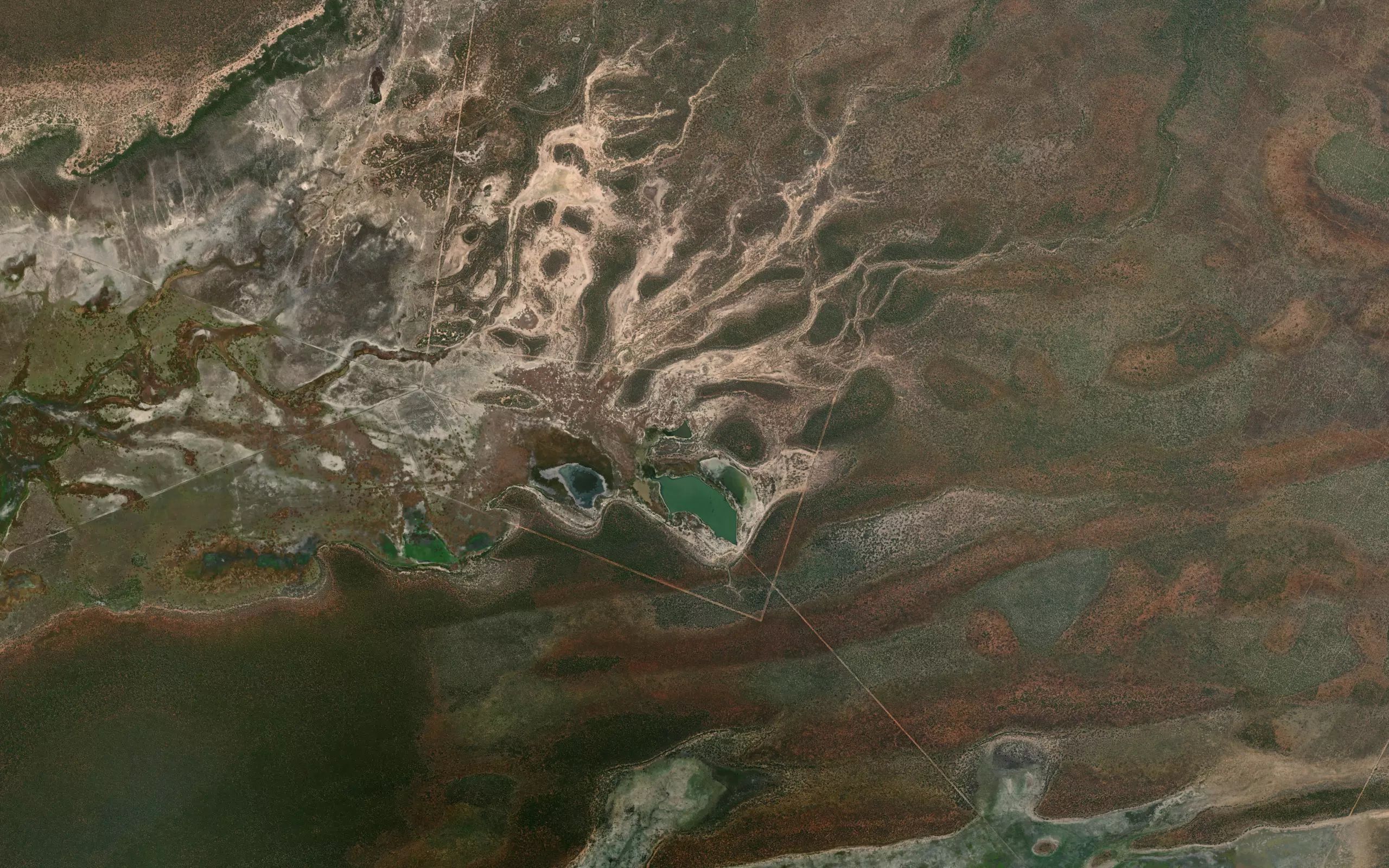 Edah Lake