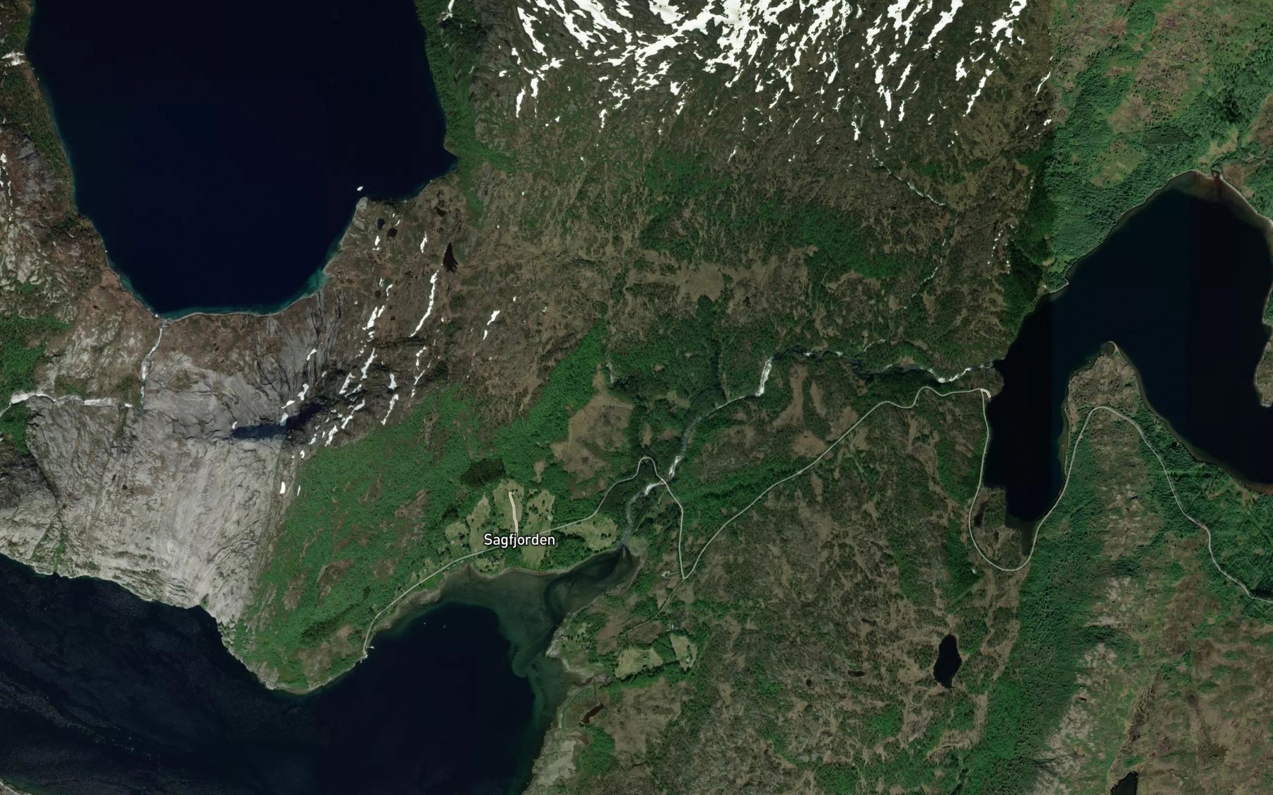 Satellite map of the Litltverrelva