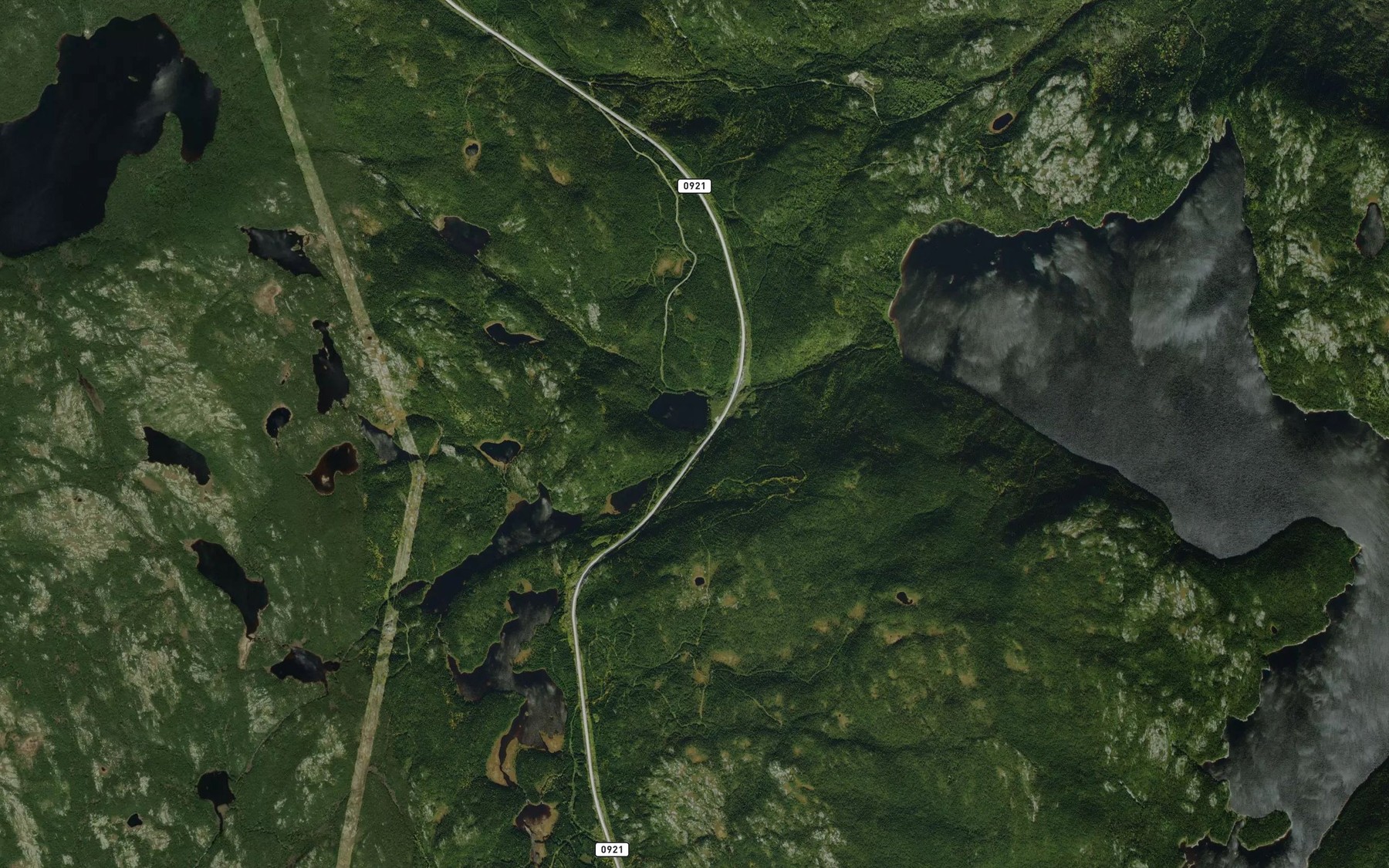 Satellite map of the Lac du Clameux