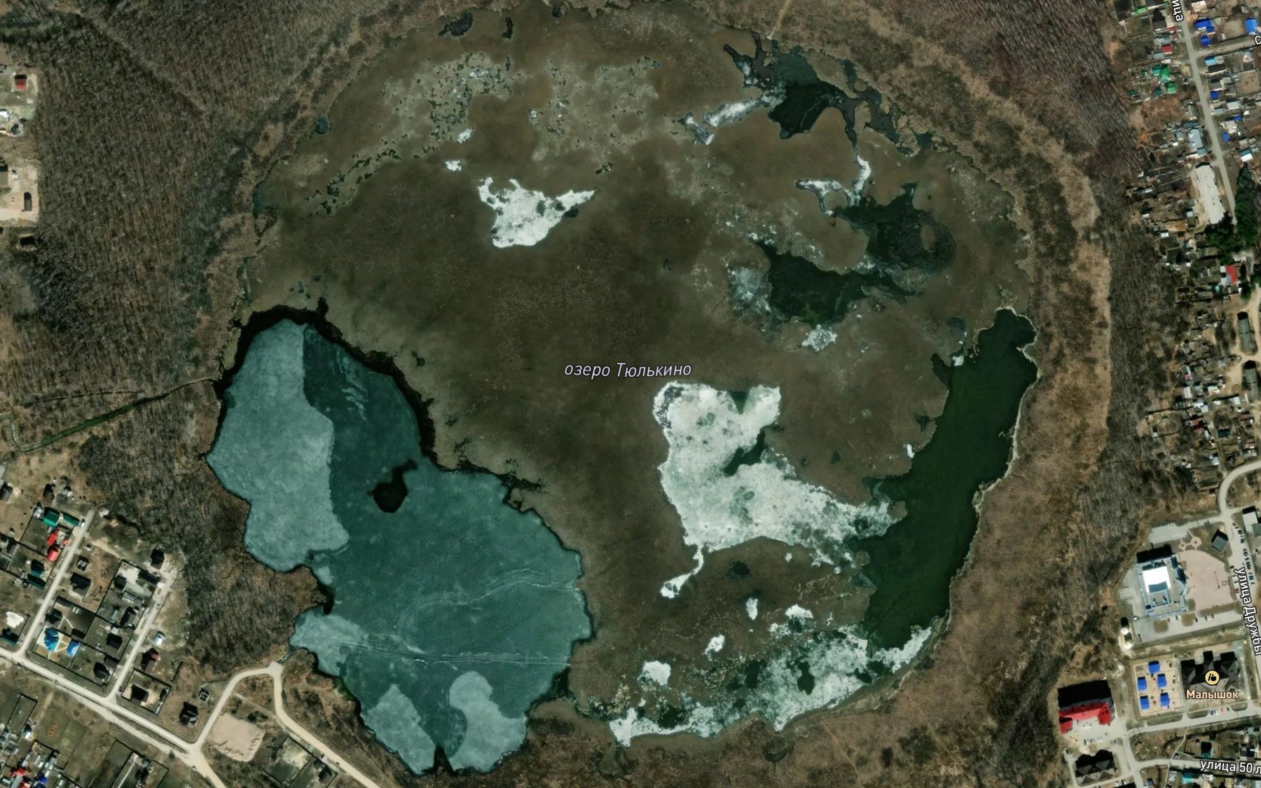 Satellite map of the Ozero Tyul'kino