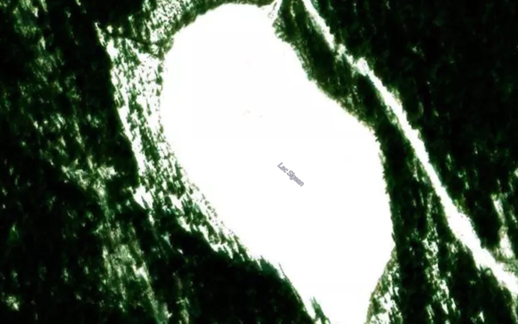 Satellite map of the Lac Sigean