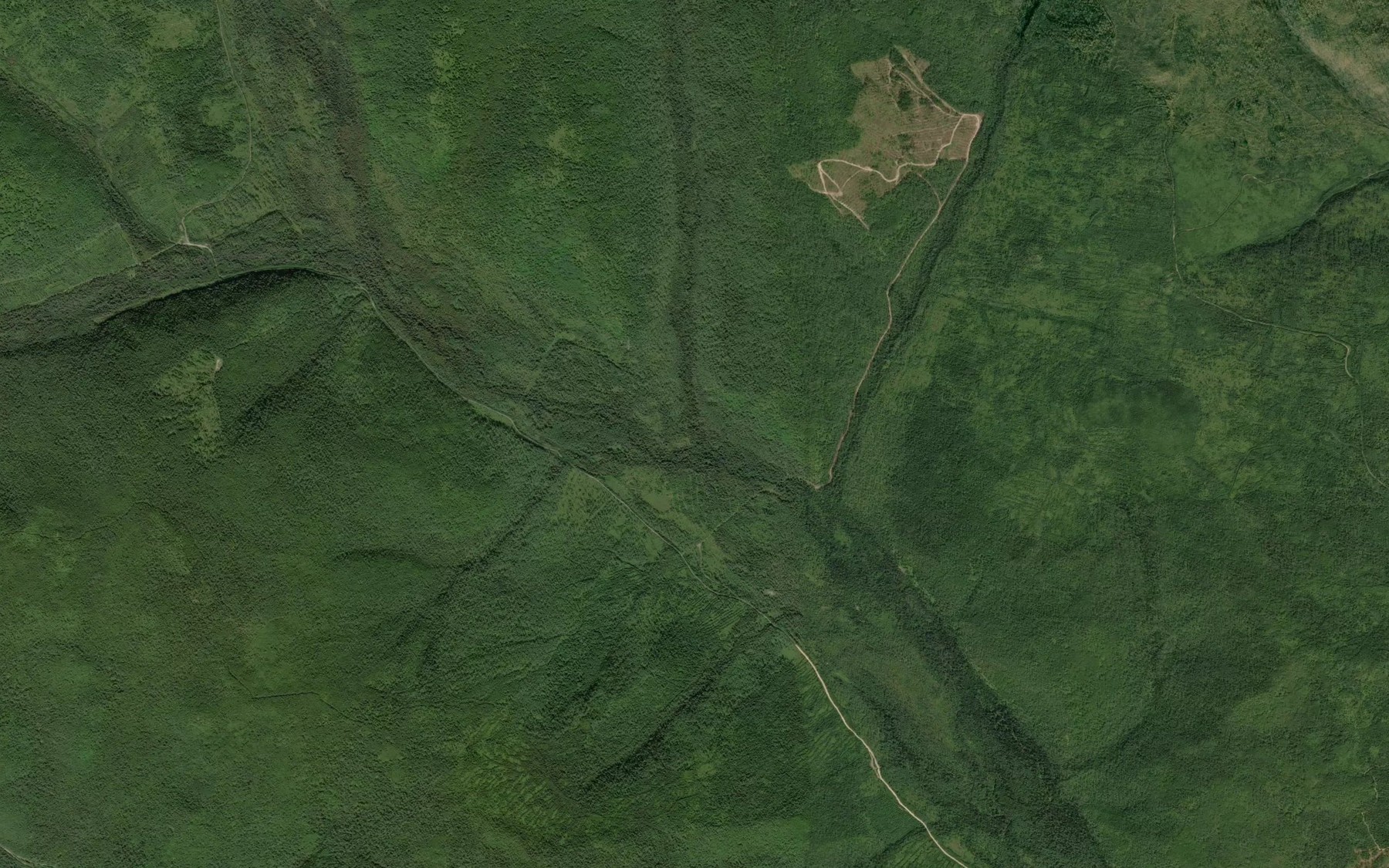 Satellite map of the Glubokiy