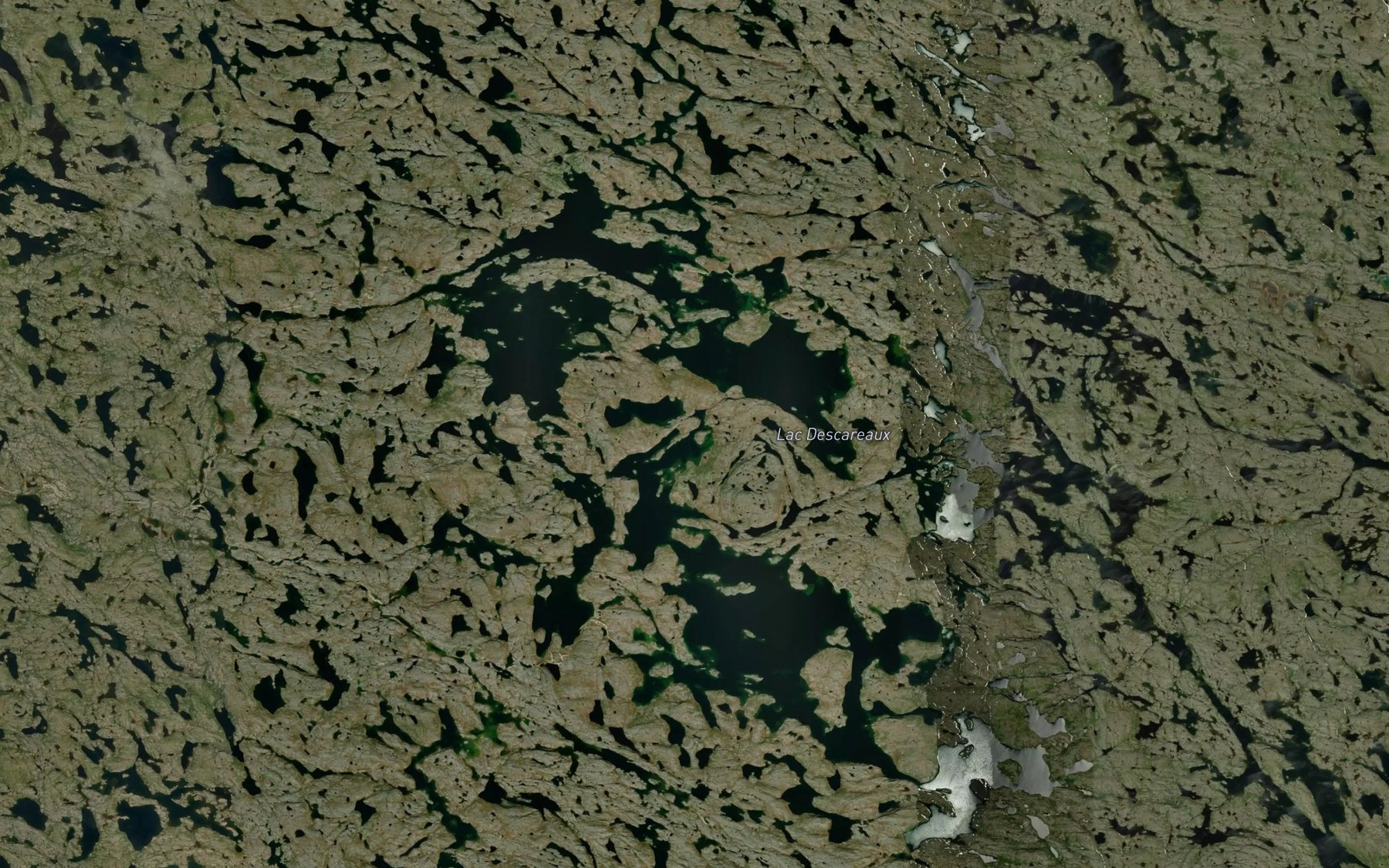Satellite map of the Lac Descareaux
