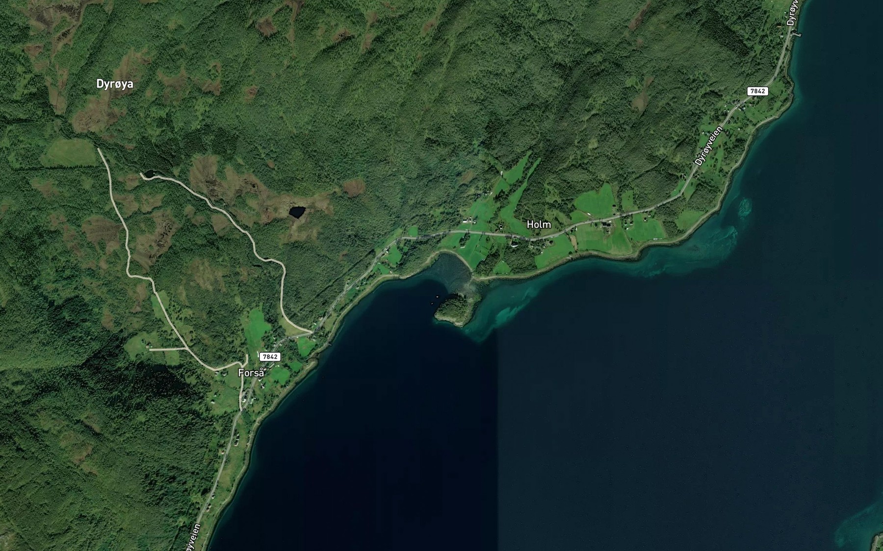 Satellite map of the Holmebukta