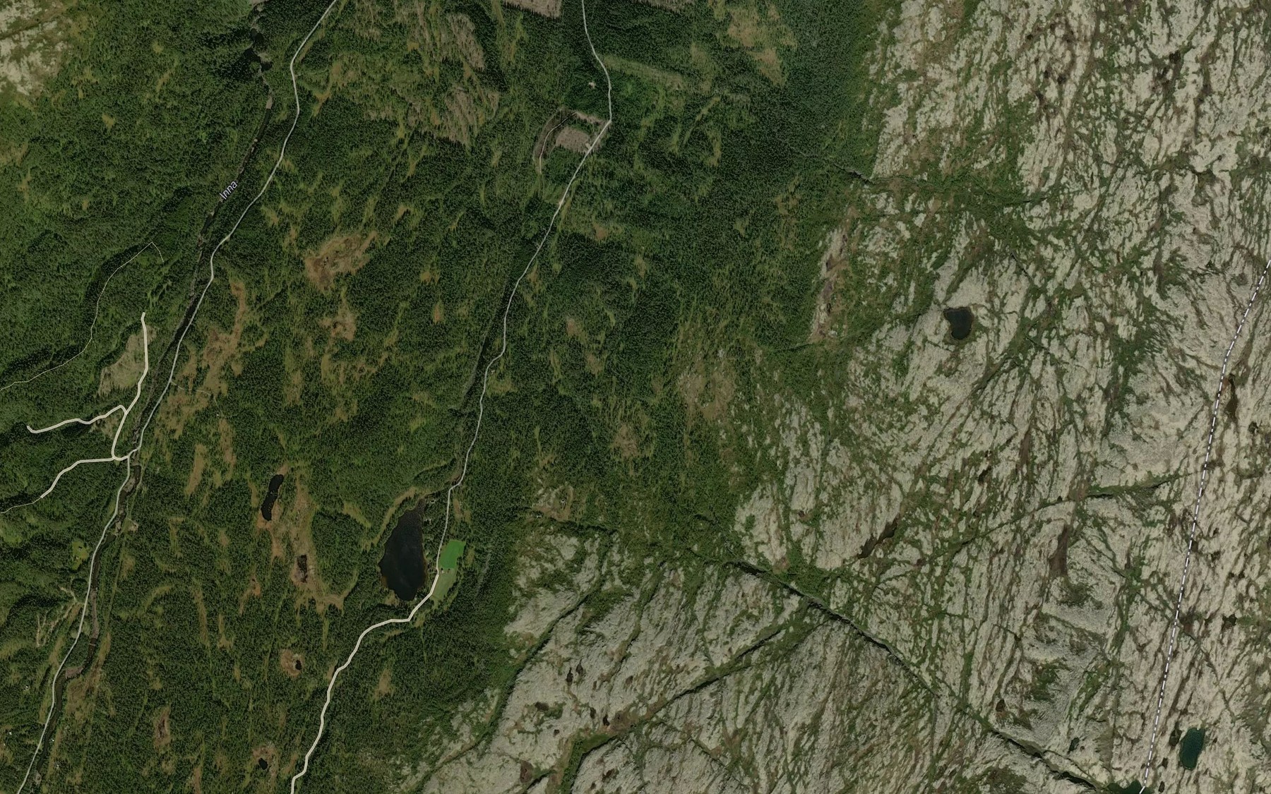 Satellite map of the Skjeftliseggbekken