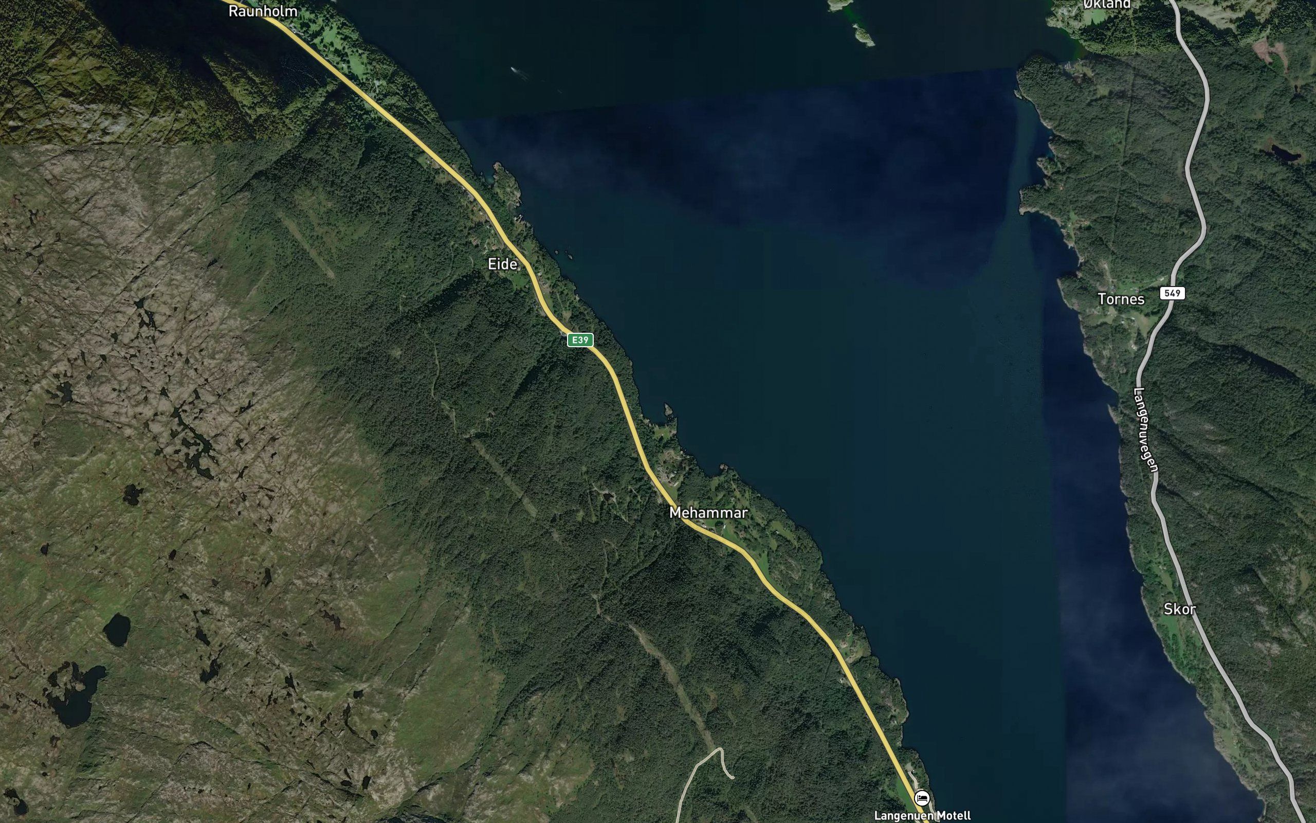 Midhamarvik