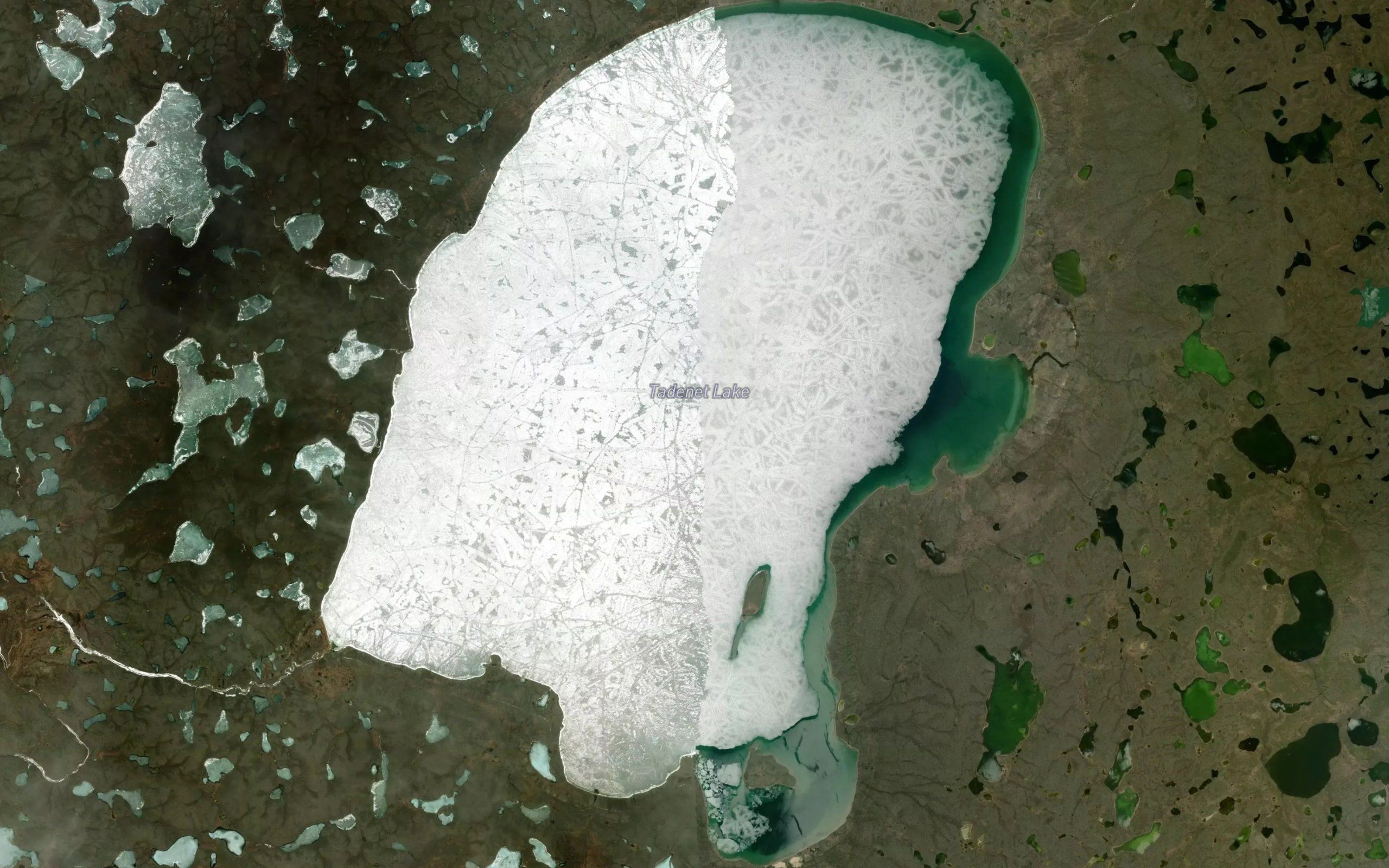 Tadenet Lake