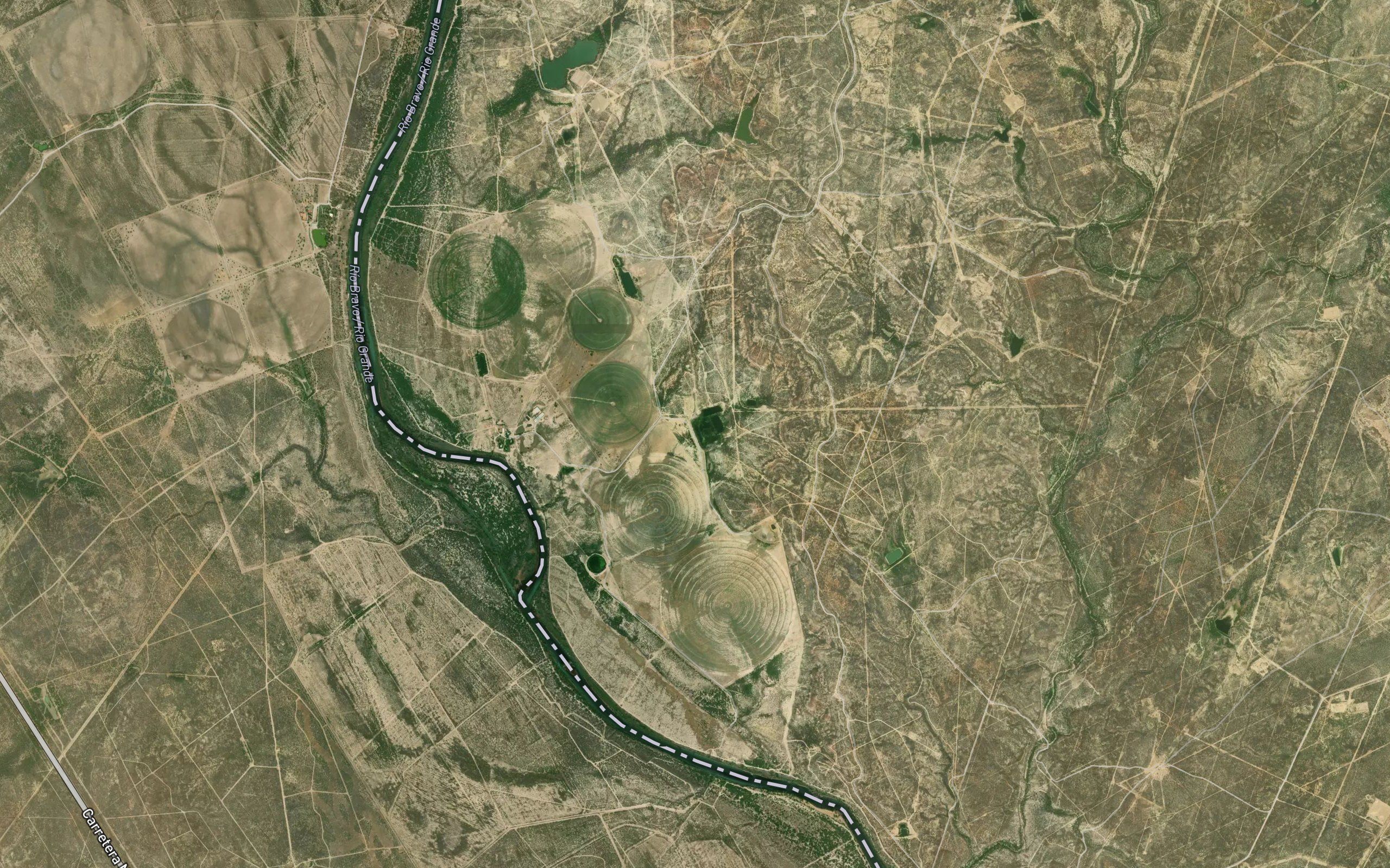 South Apache Ranch Lake