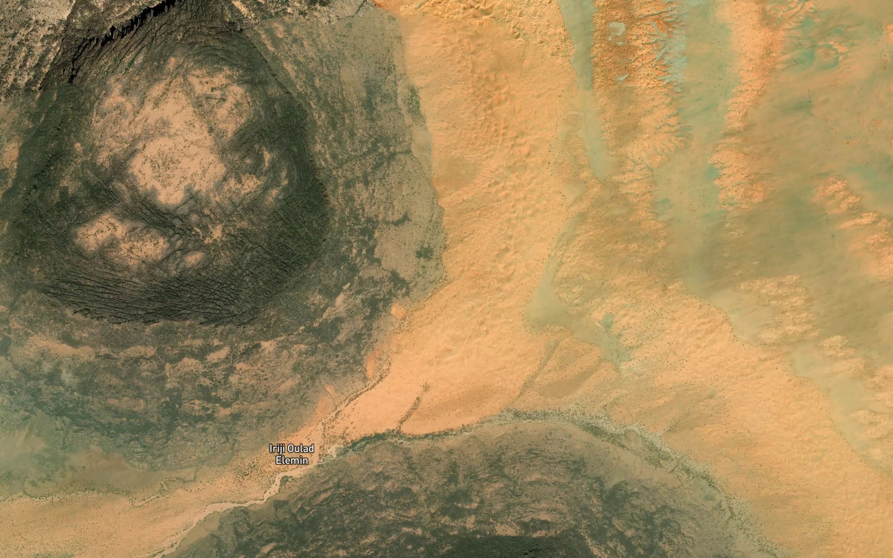 Satellite map of the Aroueiji