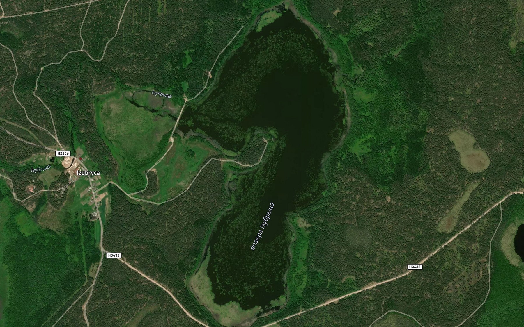 Satellite map of the Ozero Izubritsa
